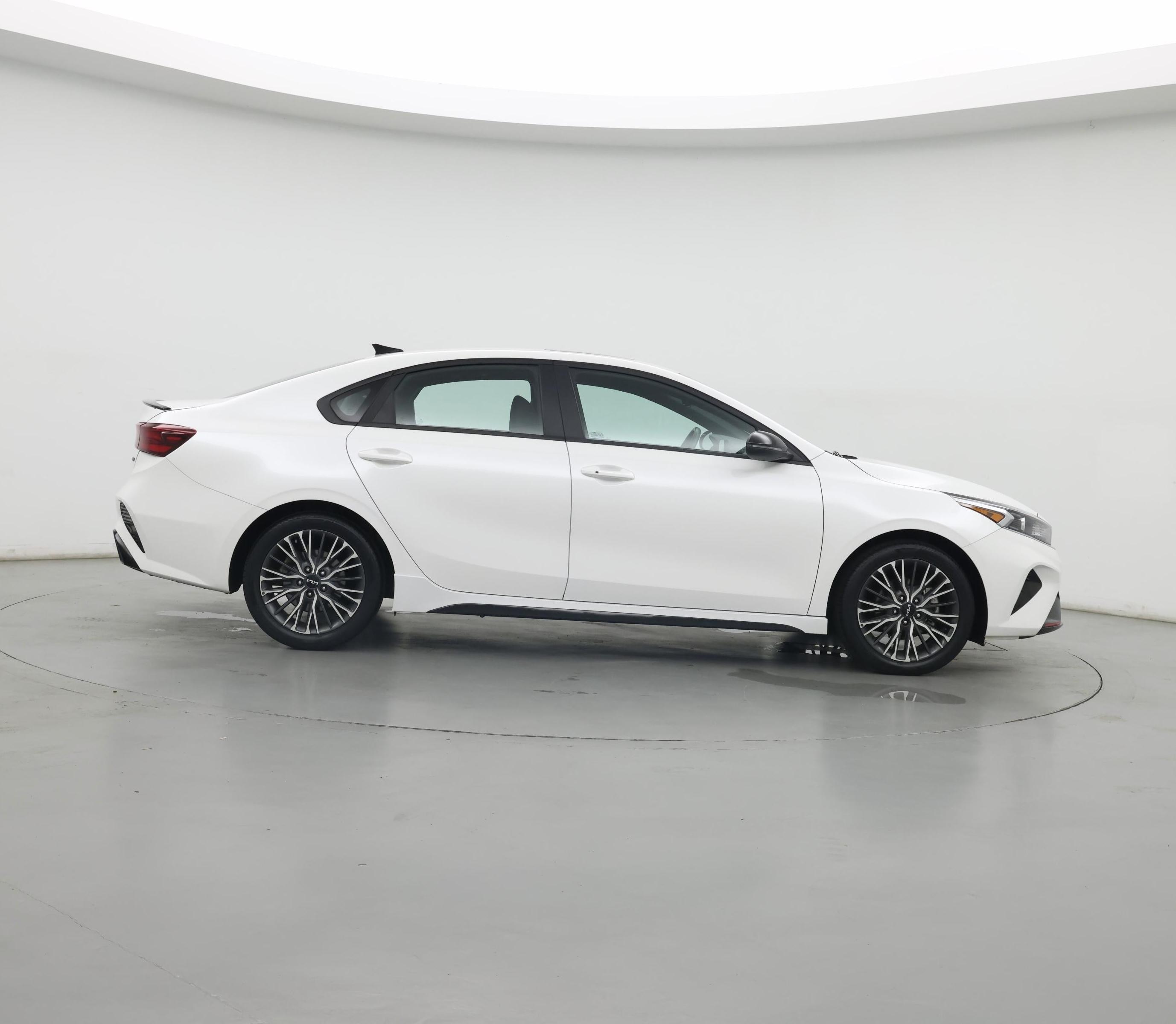 Thumbnail: 2023 Kia Forte - 7