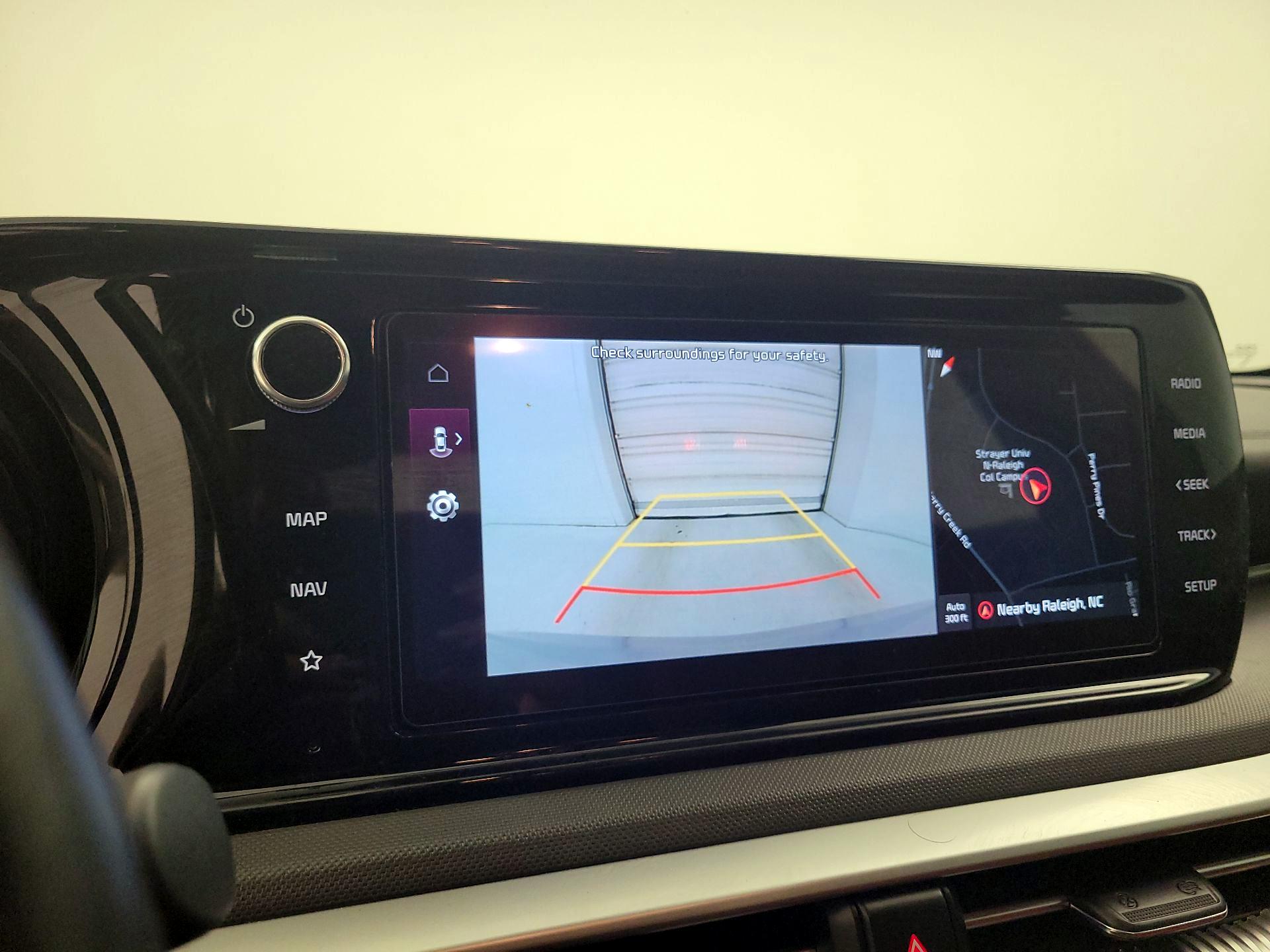 Thumbnail: 2023 Kia K5 - 15