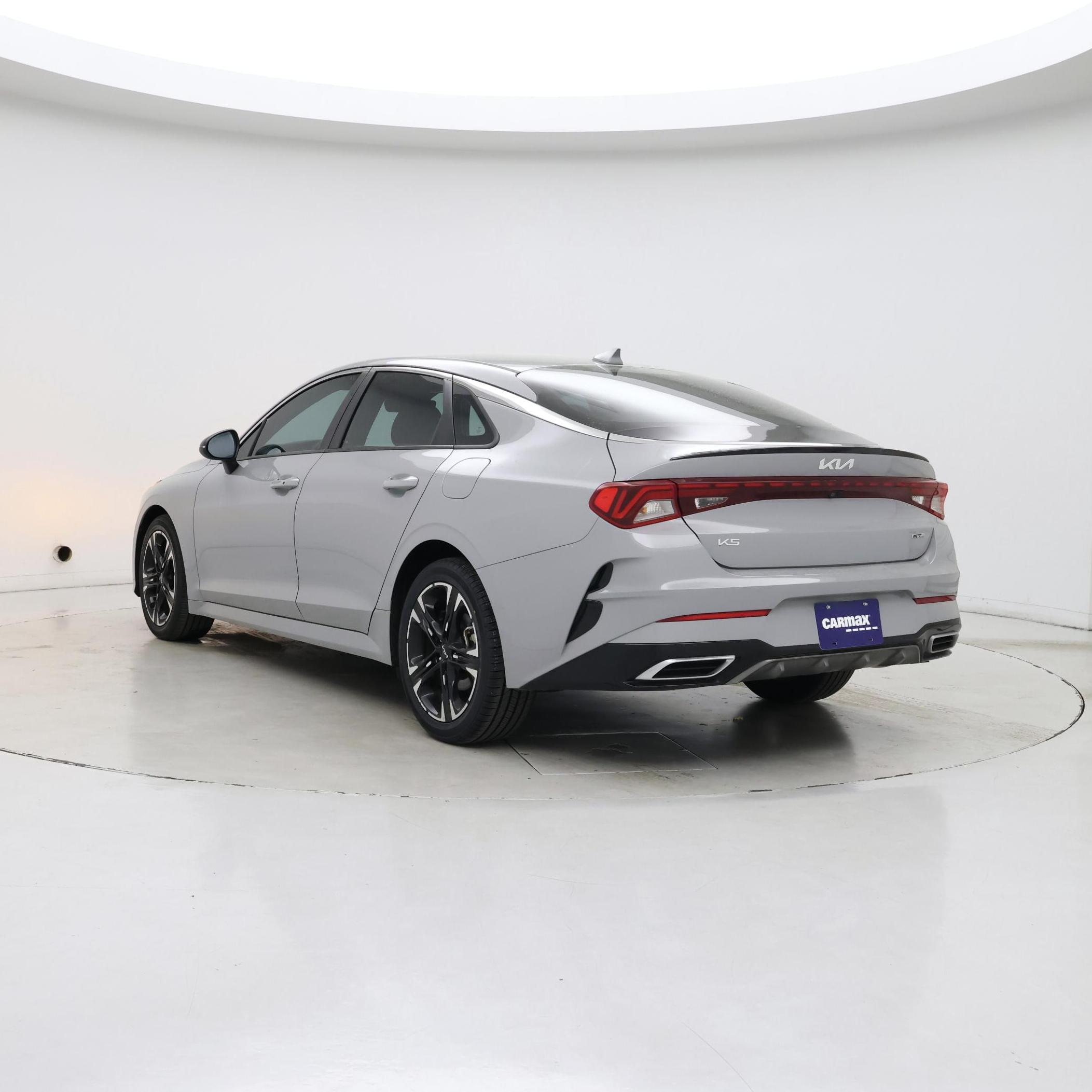 Thumbnail: 2023 Kia K5 - 2