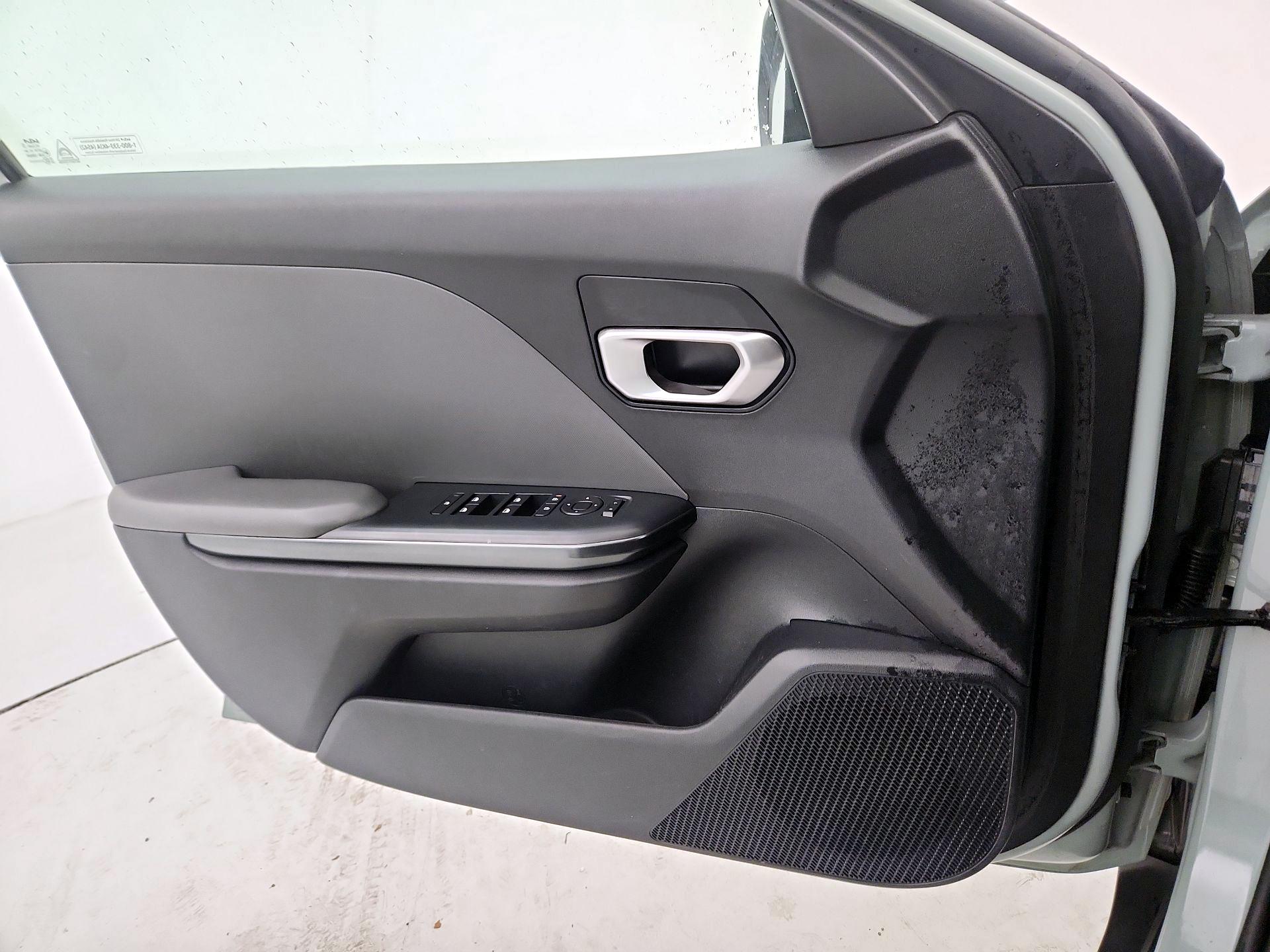 Thumbnail: 2025 Kia K4 - 12