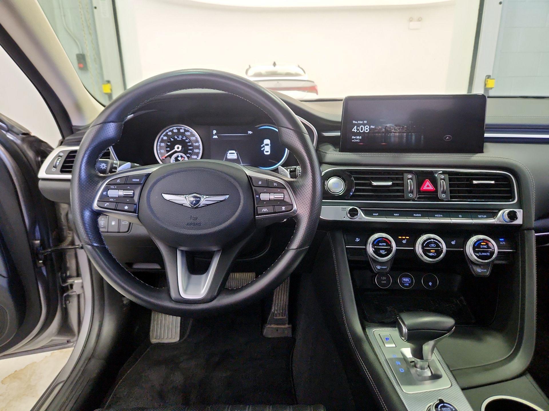 Thumbnail: 2022 Genesis G70 - 9