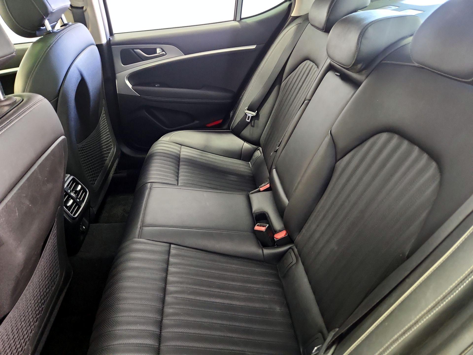 Thumbnail: 2022 Genesis G70 - 20