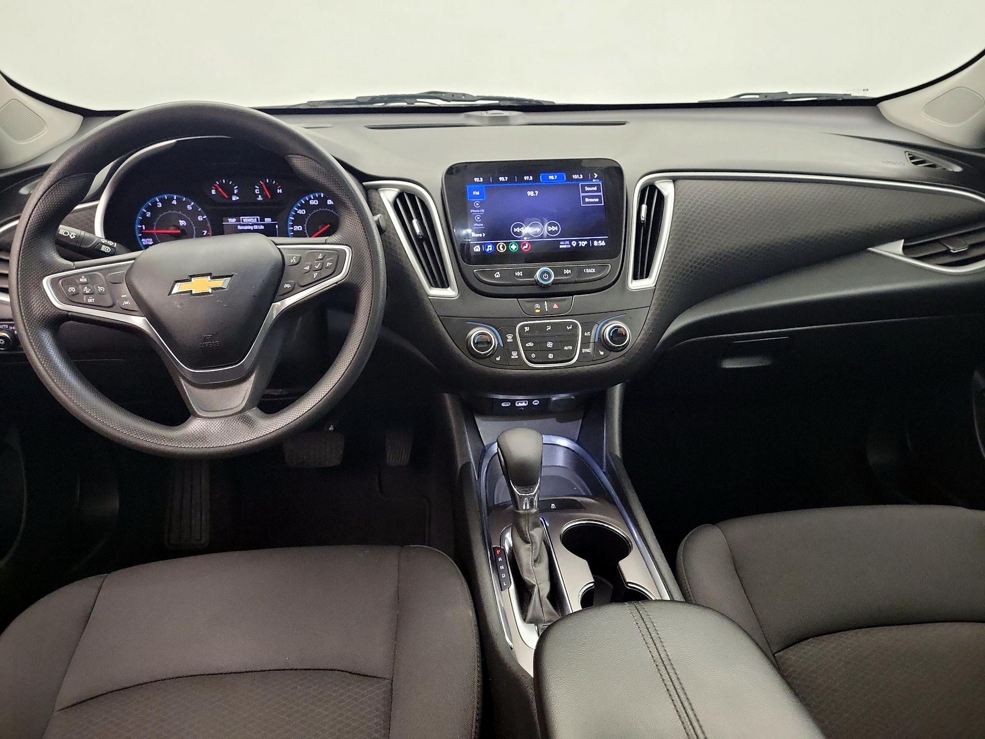 Thumbnail: 2023 Chevrolet Malibu - 9