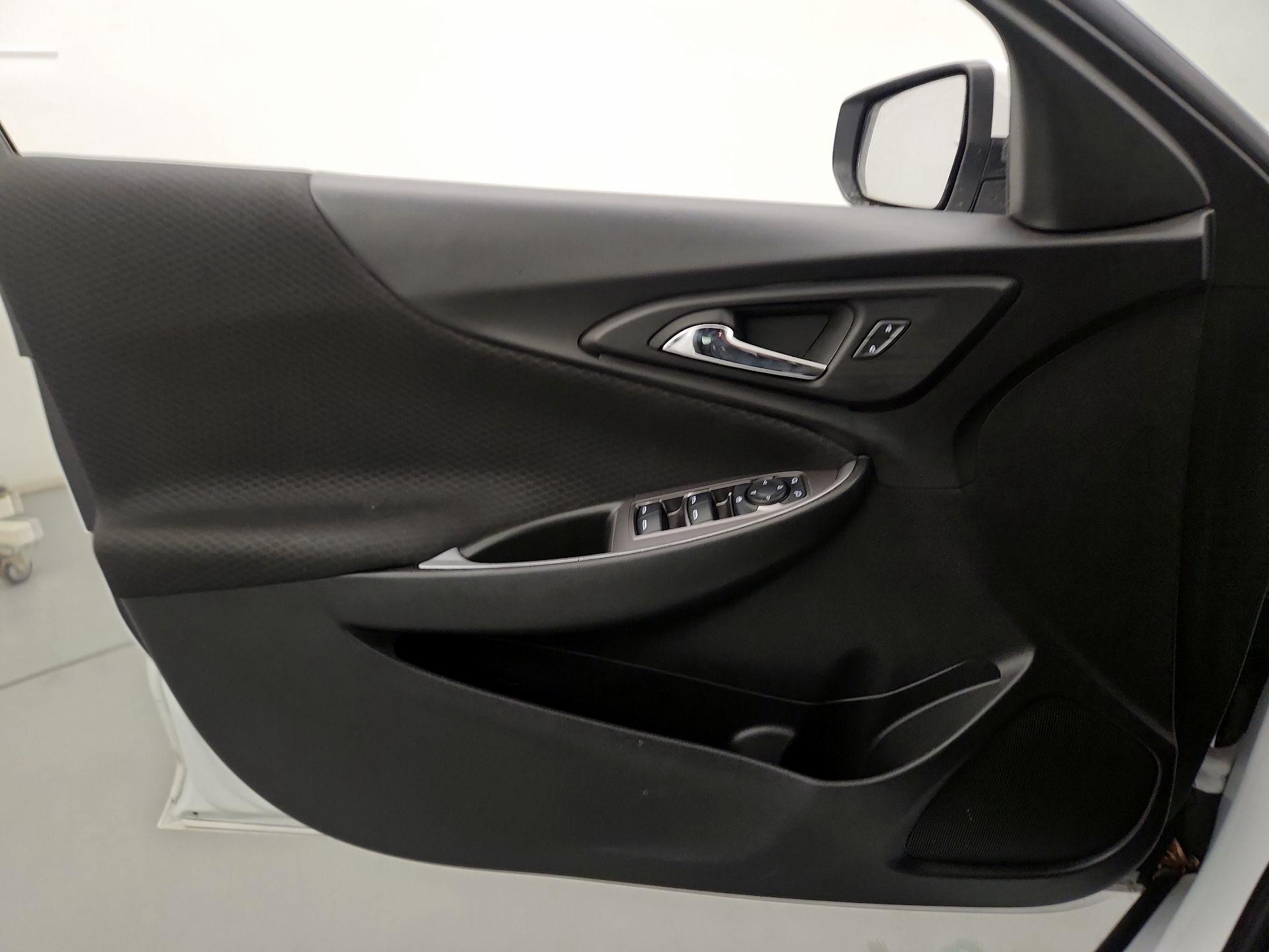 Thumbnail: 2024 Chevrolet Malibu - 12