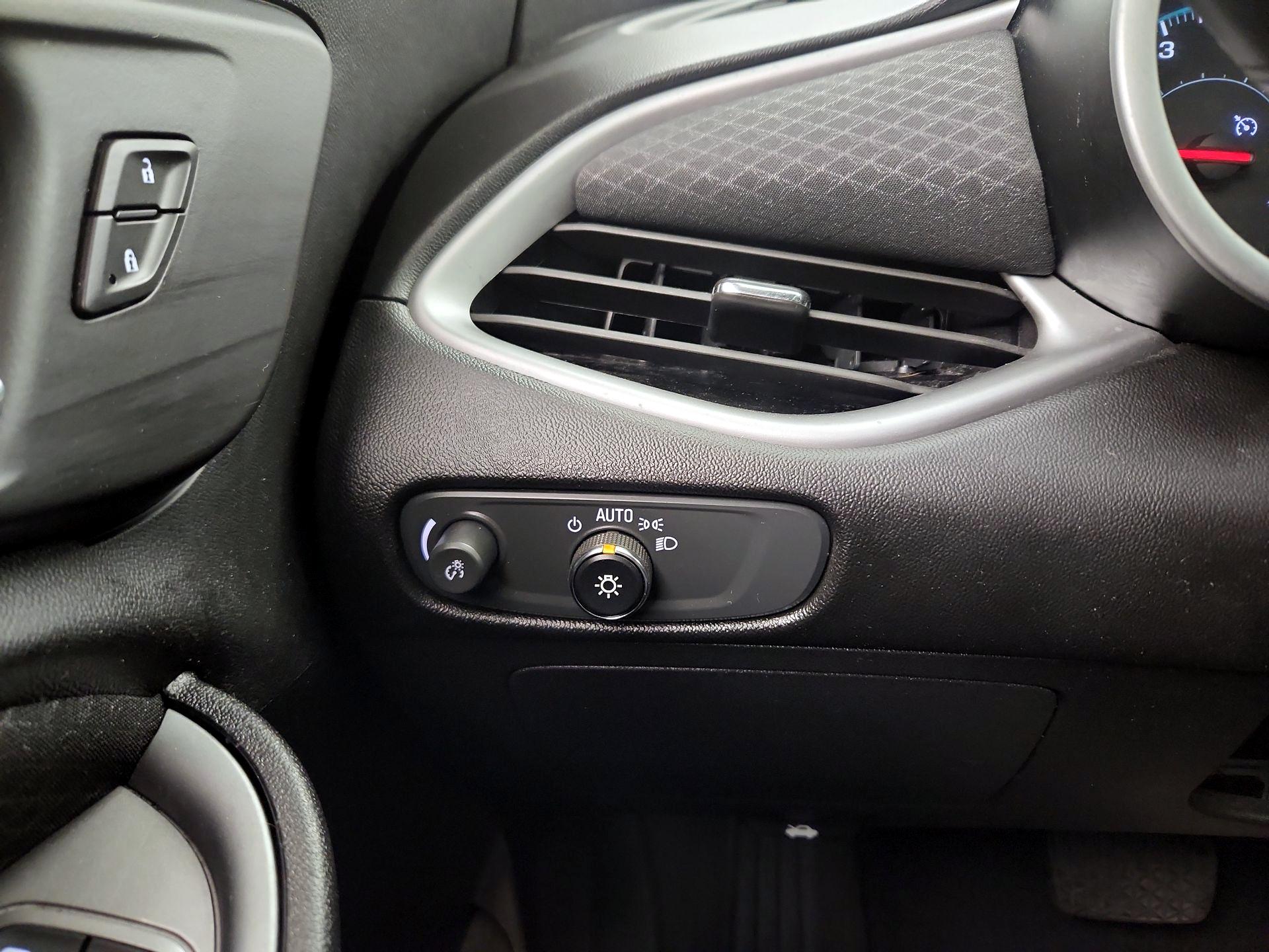 Thumbnail: 2024 Chevrolet Malibu - 13