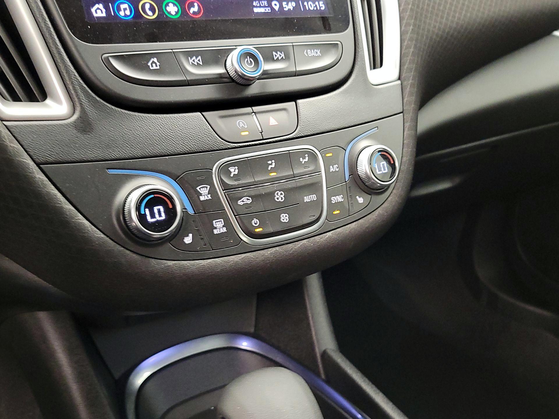 Thumbnail: 2023 Chevrolet Malibu - 16