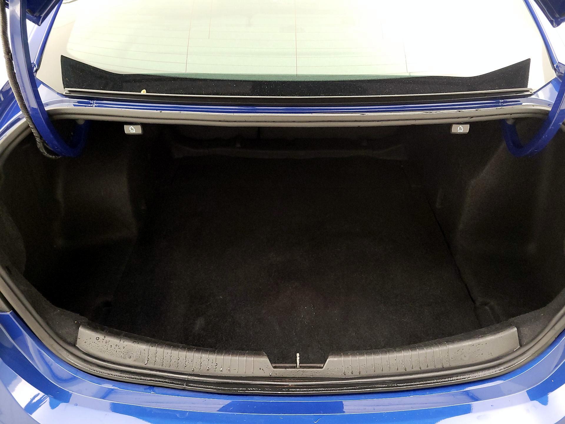 Thumbnail: 2023 Chevrolet Malibu - 20