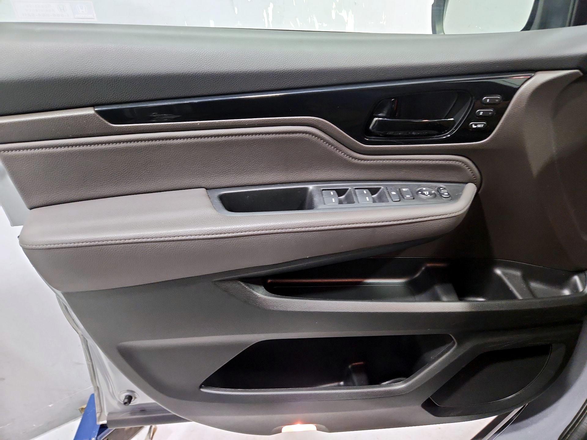 Thumbnail: 2022 Honda Odyssey - 12