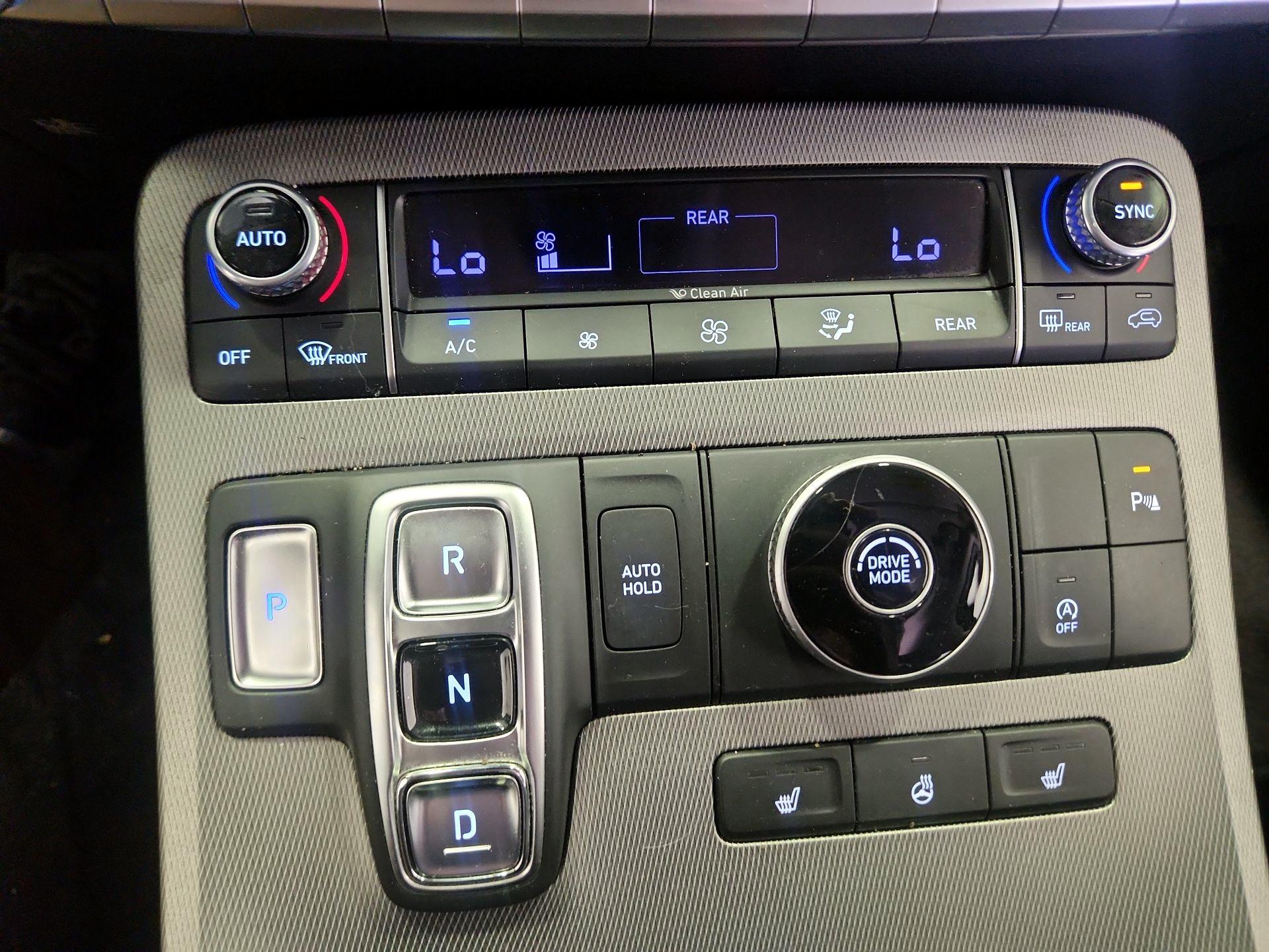 Thumbnail: 2022 Hyundai Palisade - 16