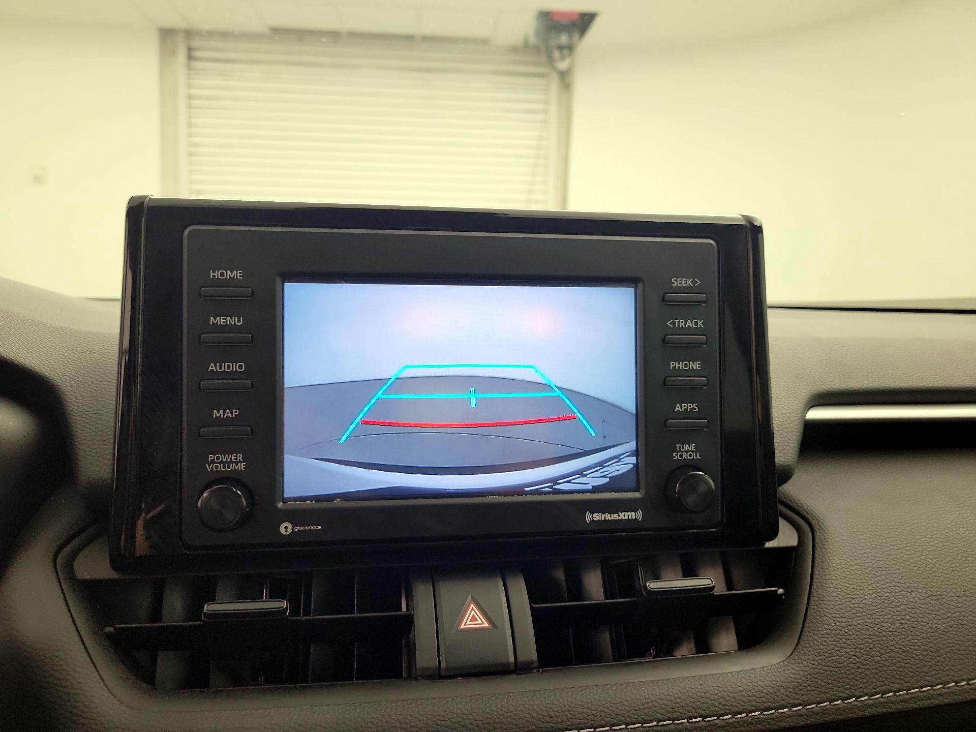 Thumbnail: 2022 Toyota RAV4 - 15