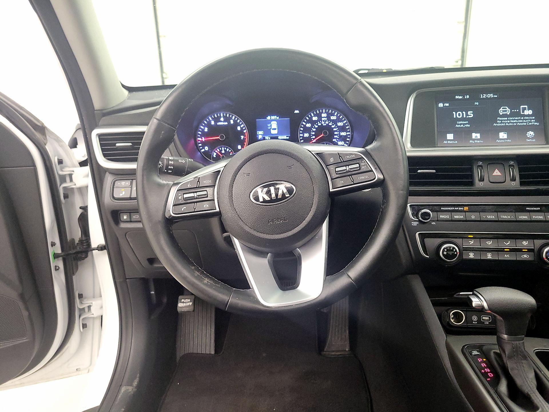 Thumbnail: 2020 Kia Optima - 10