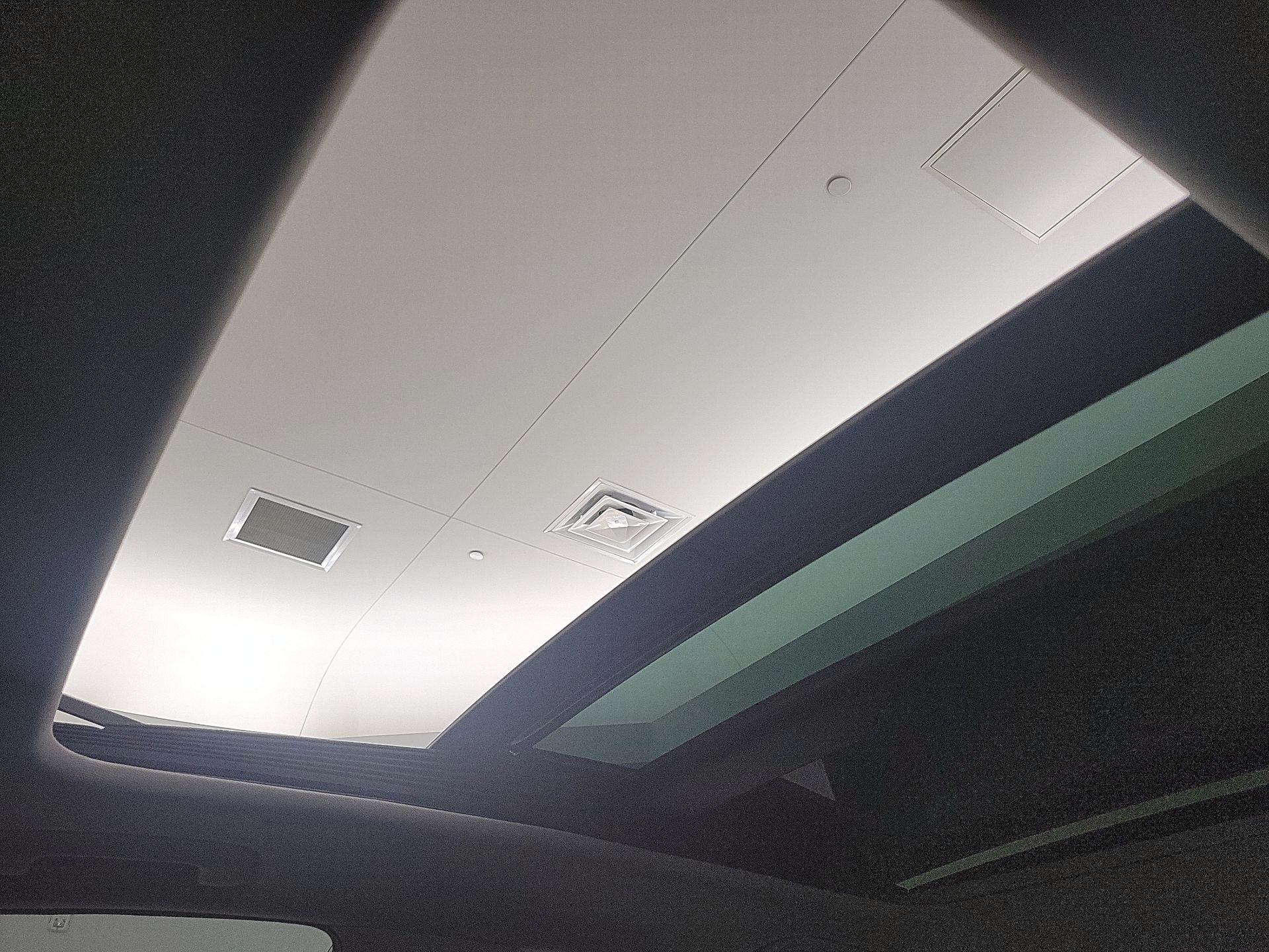 Thumbnail: 2020 Kia Optima - 19