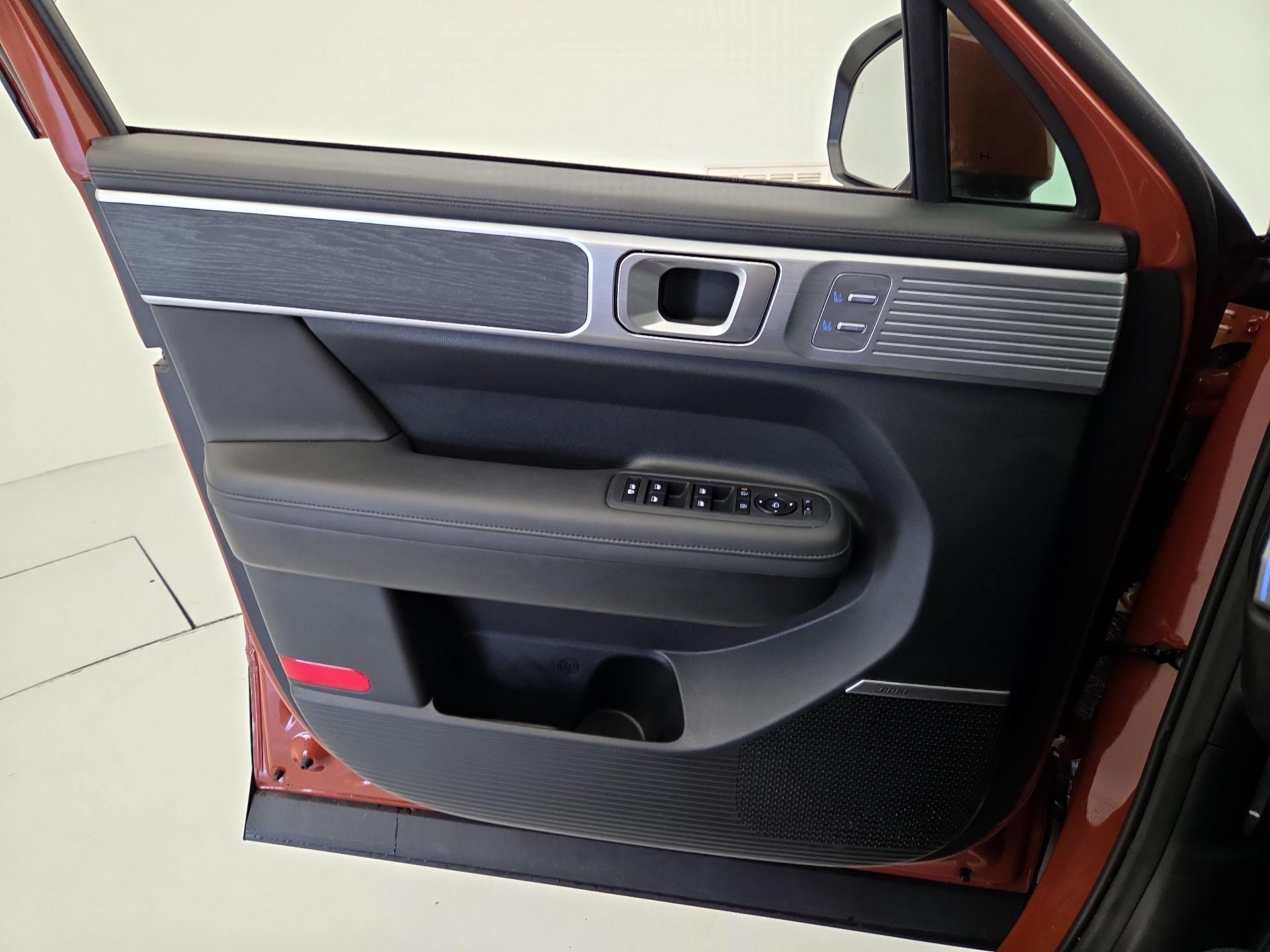 Thumbnail: 2025 Hyundai Santa Fe - 12