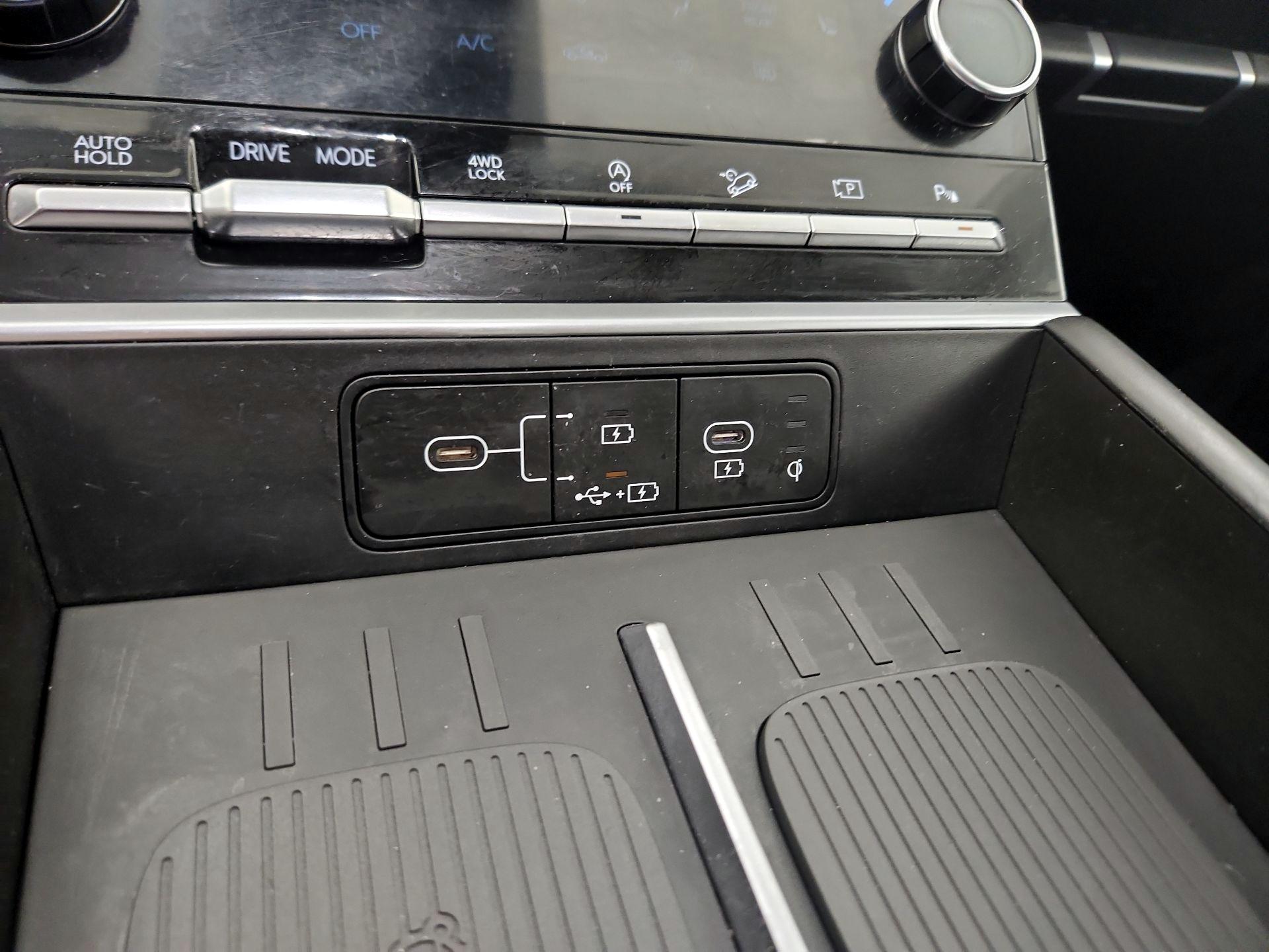 Thumbnail: 2024 Hyundai Santa Fe - 18