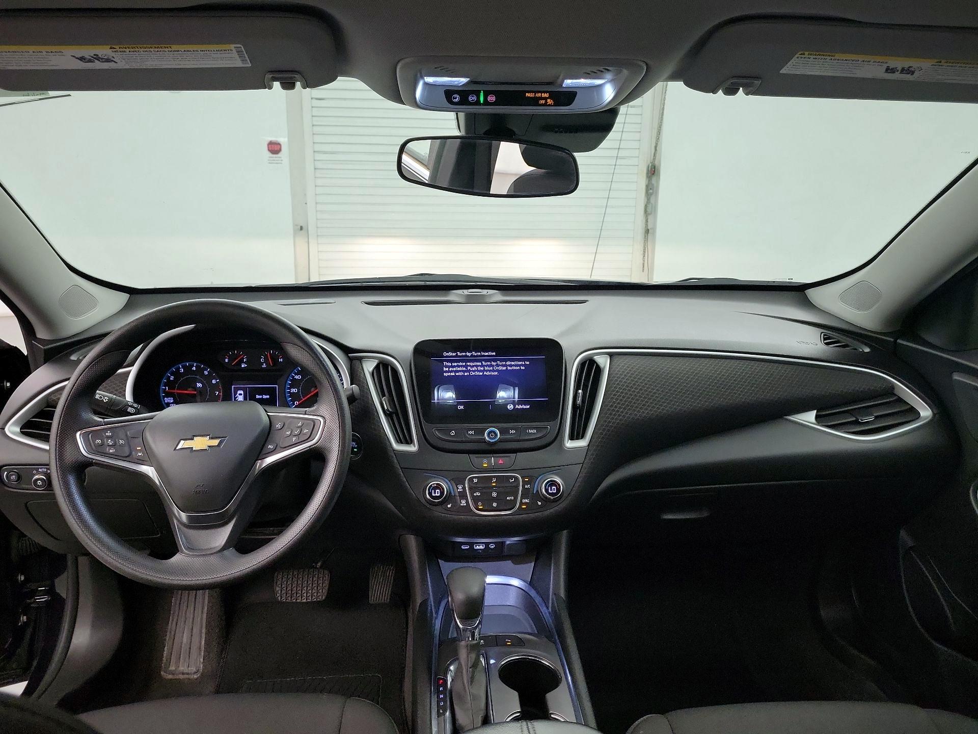 Thumbnail: 2024 Chevrolet Malibu - 9