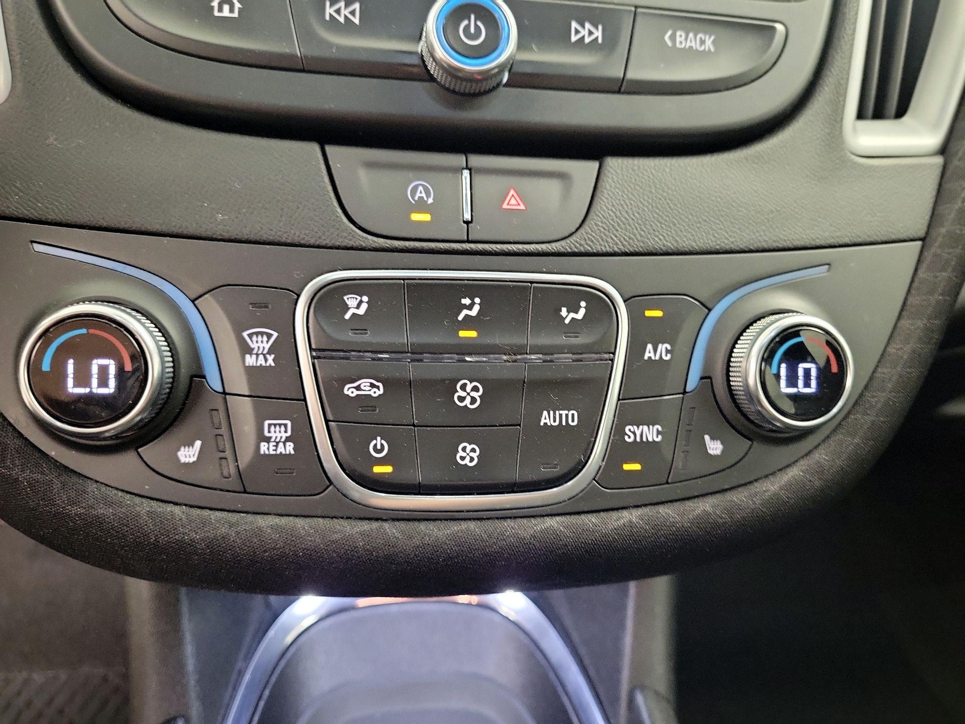 Thumbnail: 2024 Chevrolet Malibu - 17