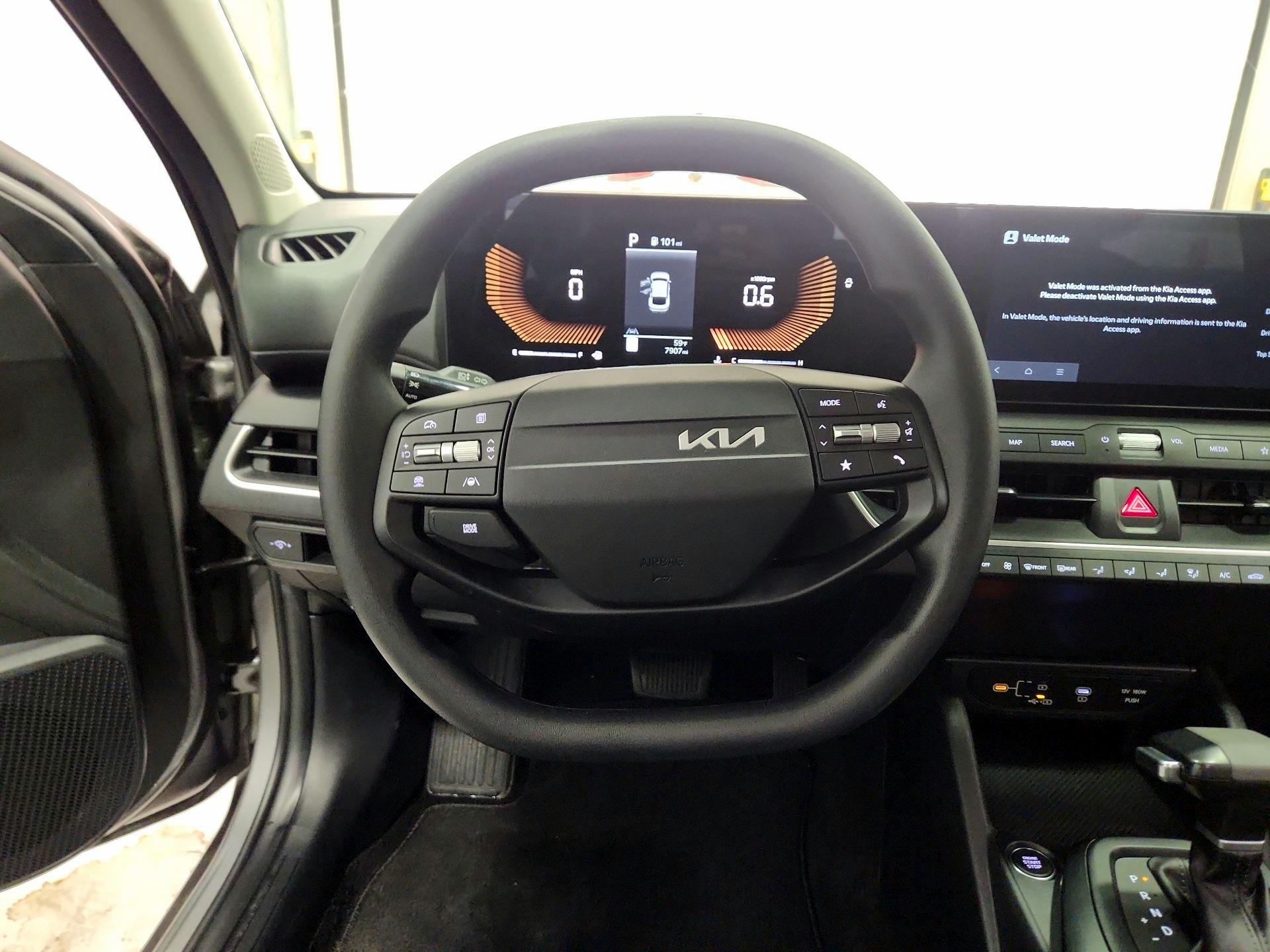 Thumbnail: 2025 Kia K4 - 10