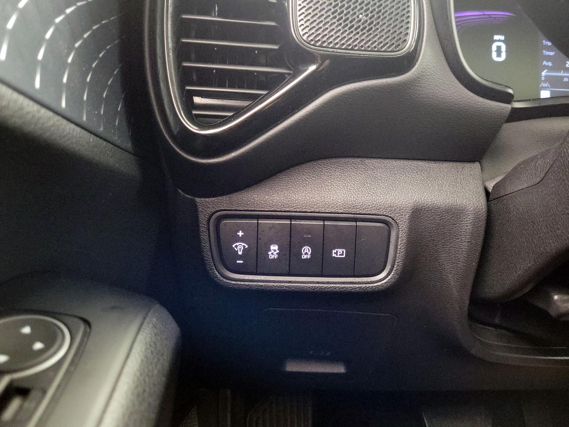 Thumbnail: 2023 Kia Soul - 13