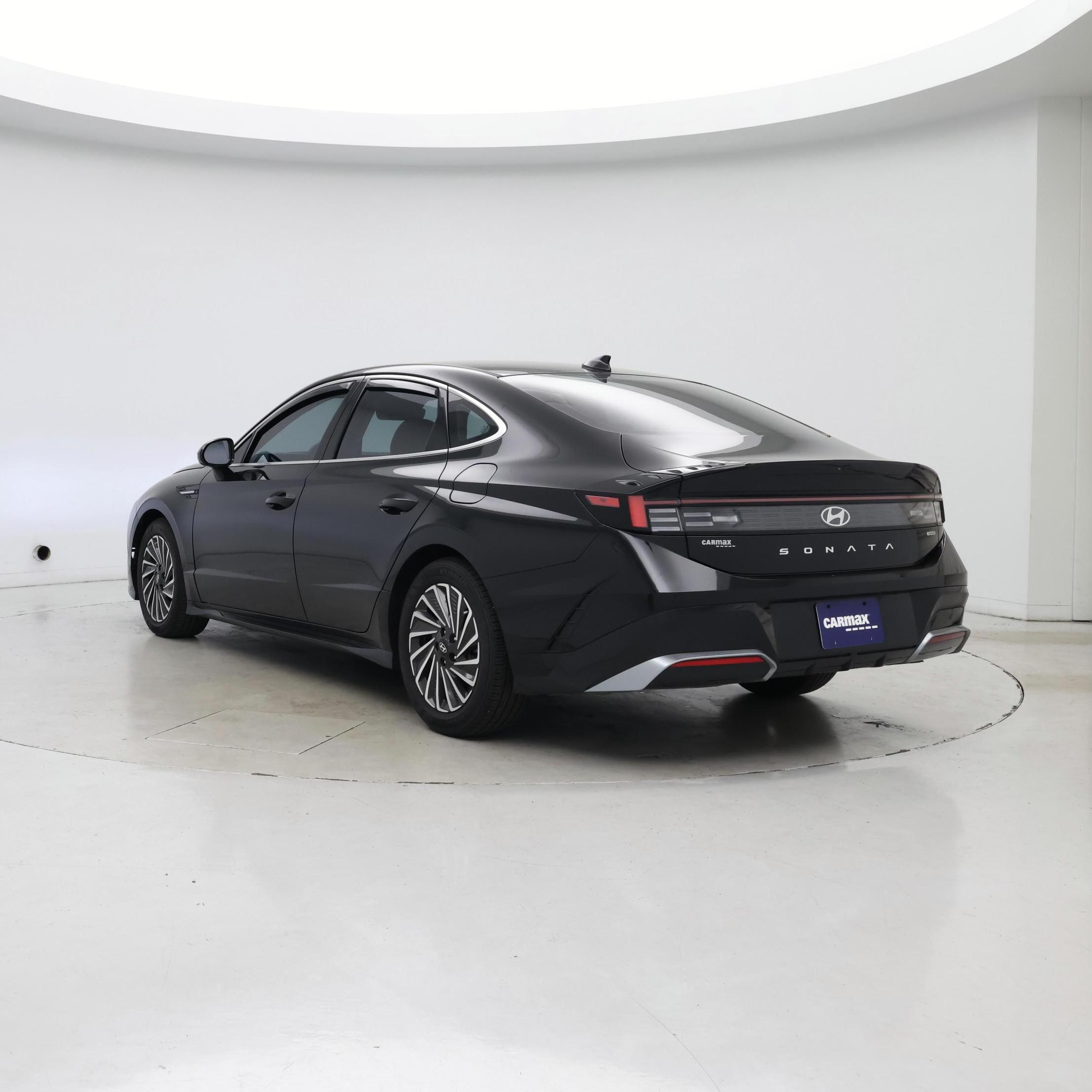 Thumbnail: 2025 Hyundai Sonata - 2