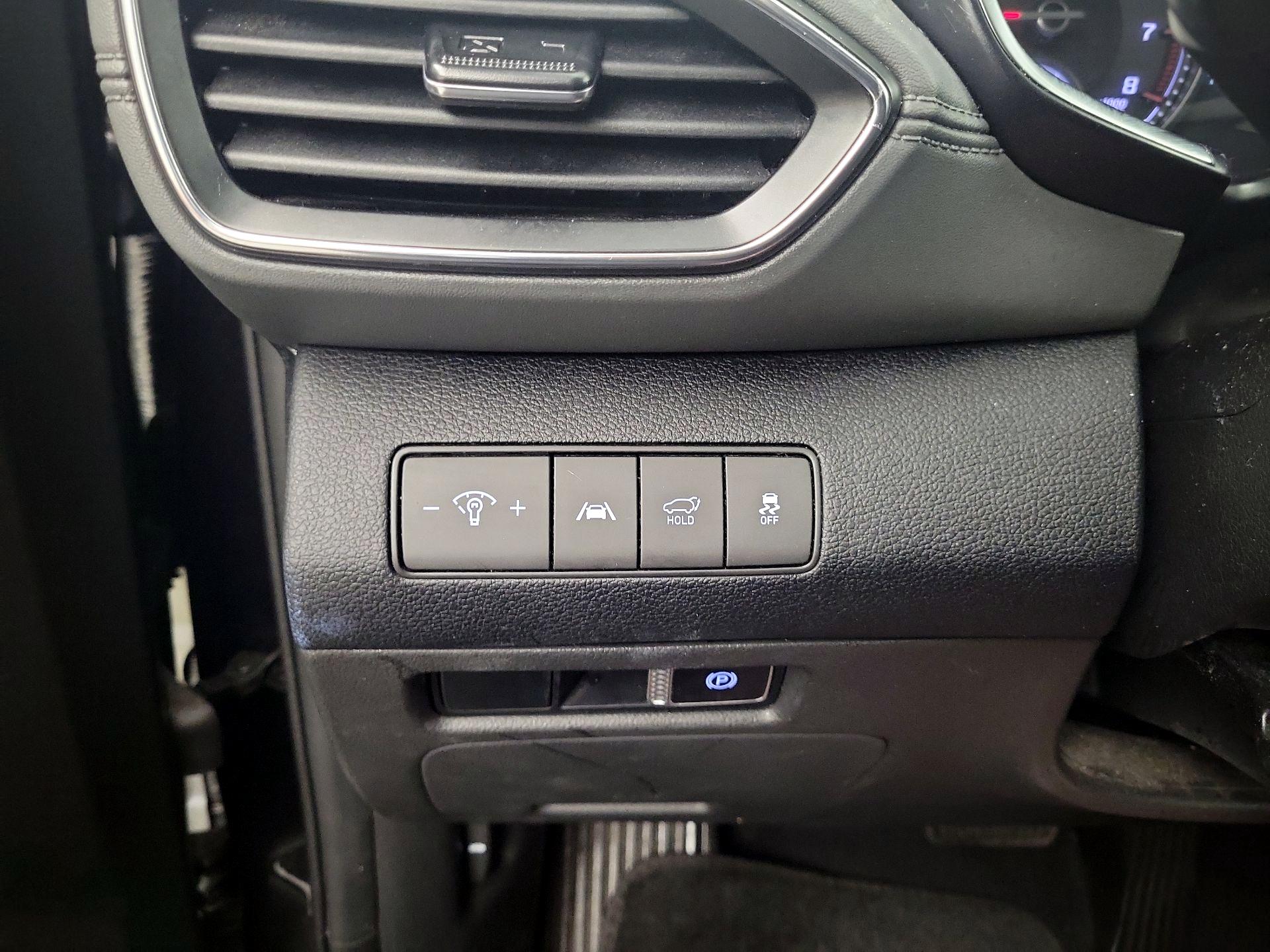 Thumbnail: 2023 Hyundai Santa Fe - 13