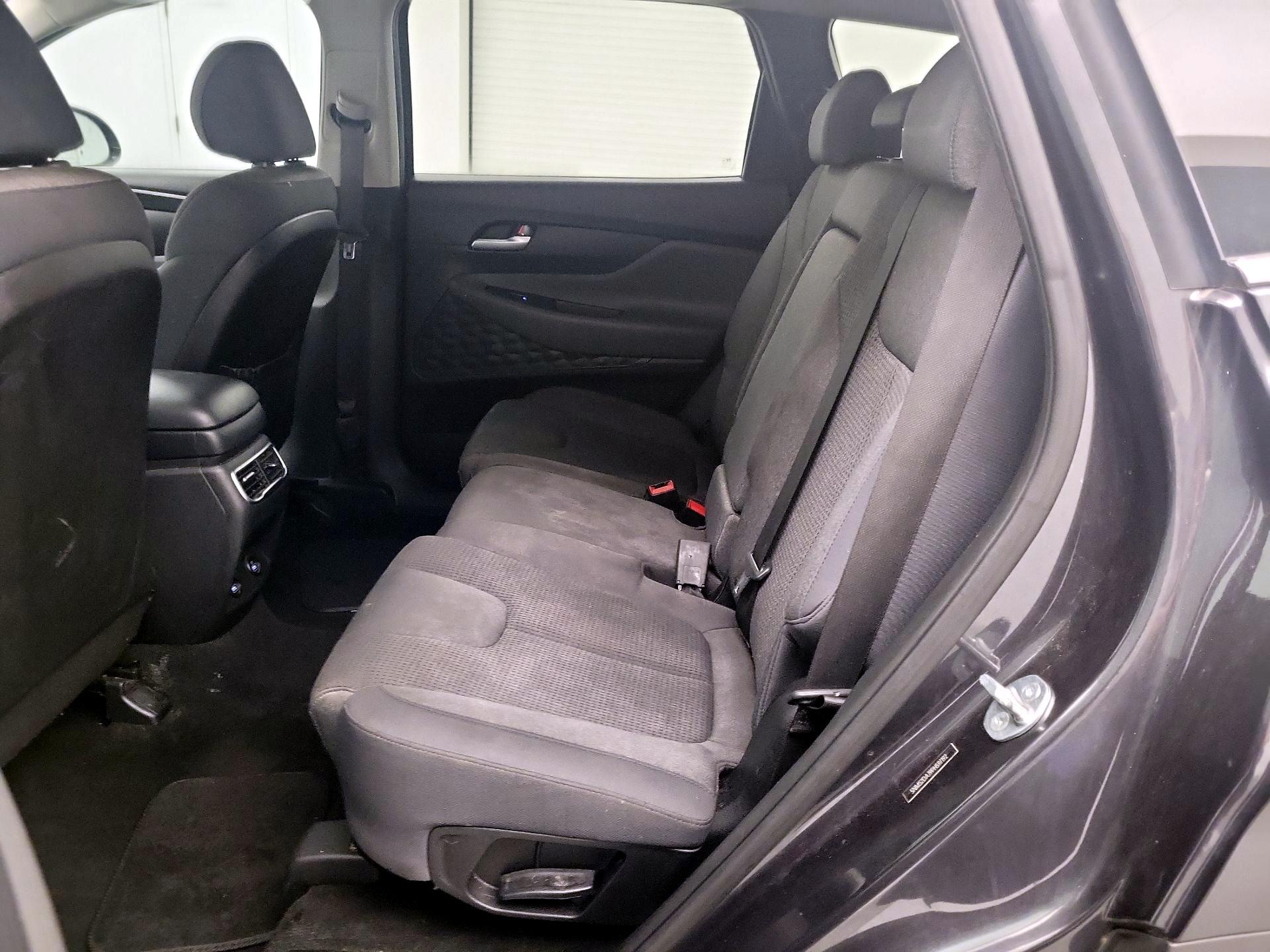 Thumbnail: 2023 Hyundai Santa Fe - 20