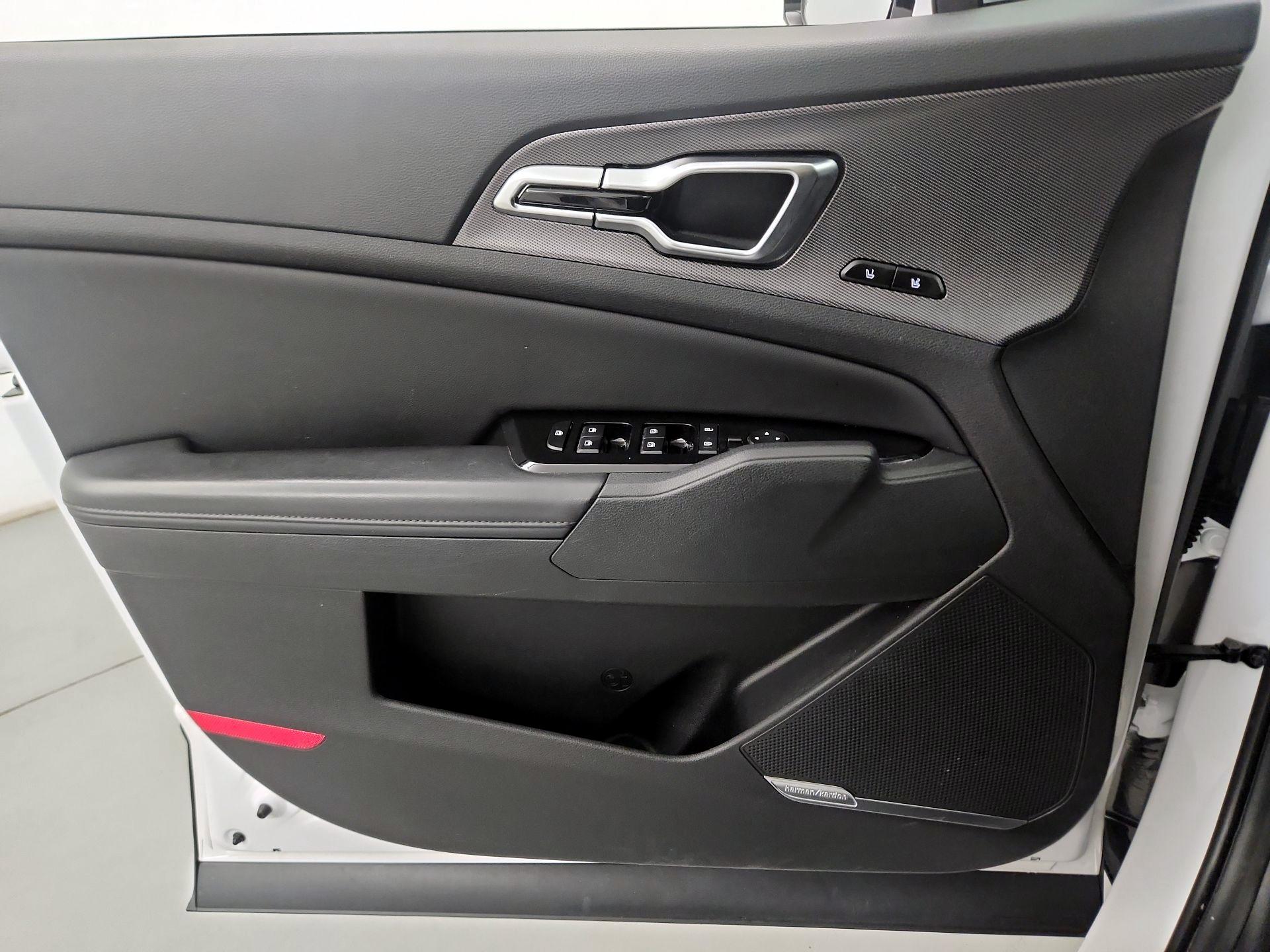 Thumbnail: 2024 Kia Sportage - 12