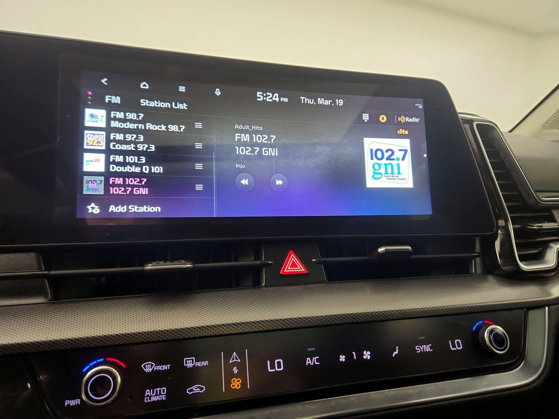 Thumbnail: 2024 Kia Sportage - 16