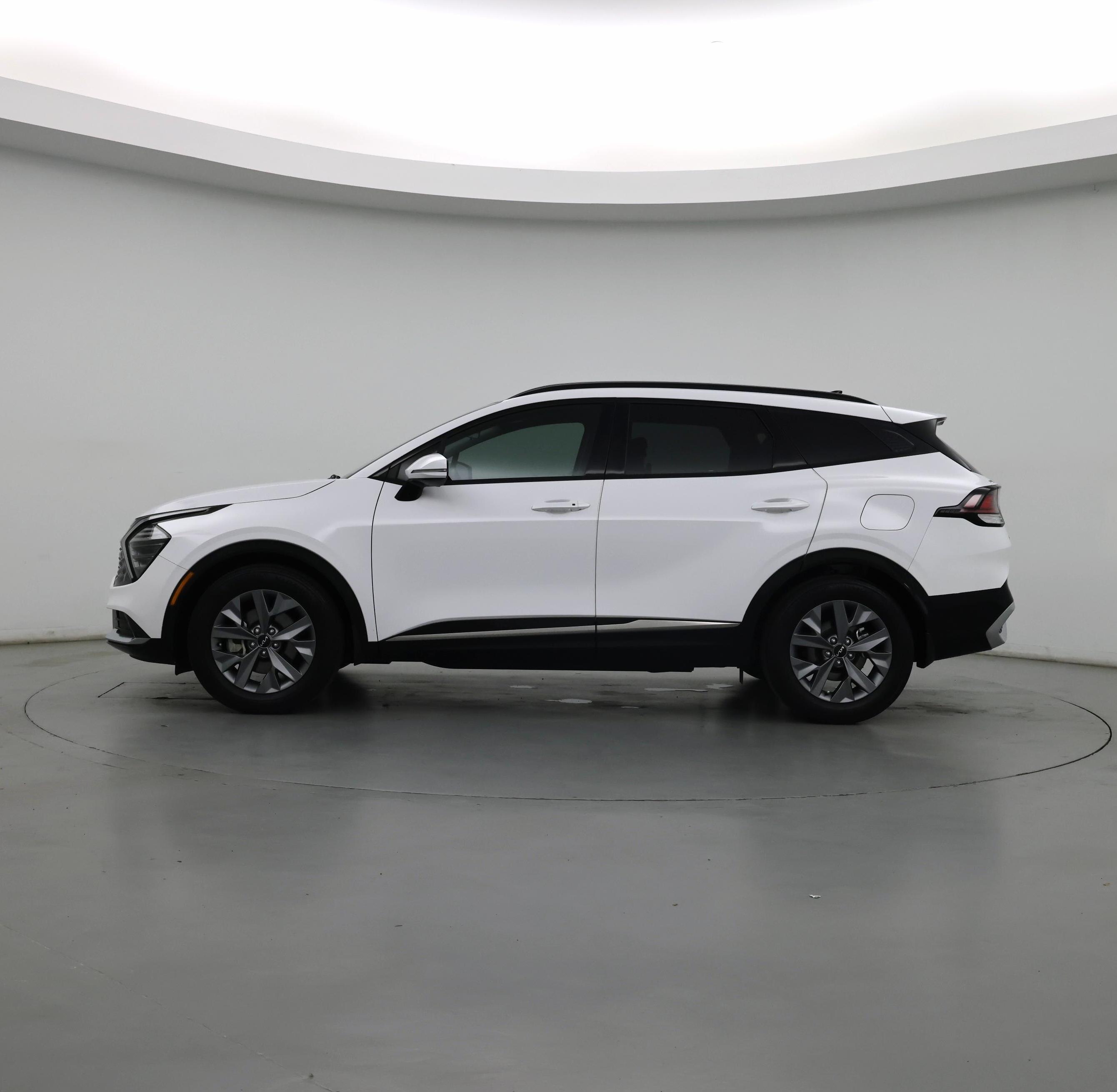 Thumbnail: 2024 Kia Sportage - 3