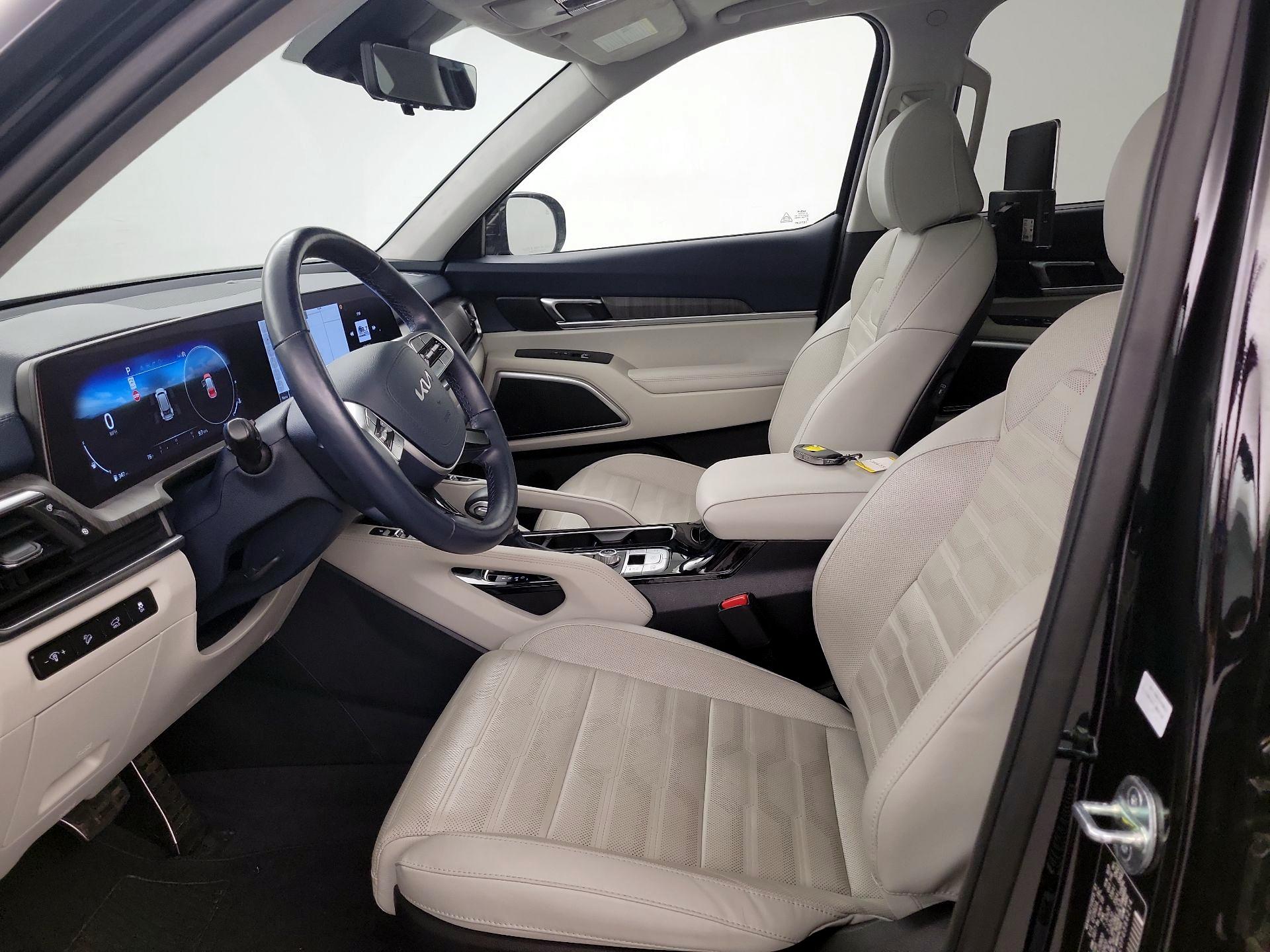 Thumbnail: 2023 Kia Telluride - 11