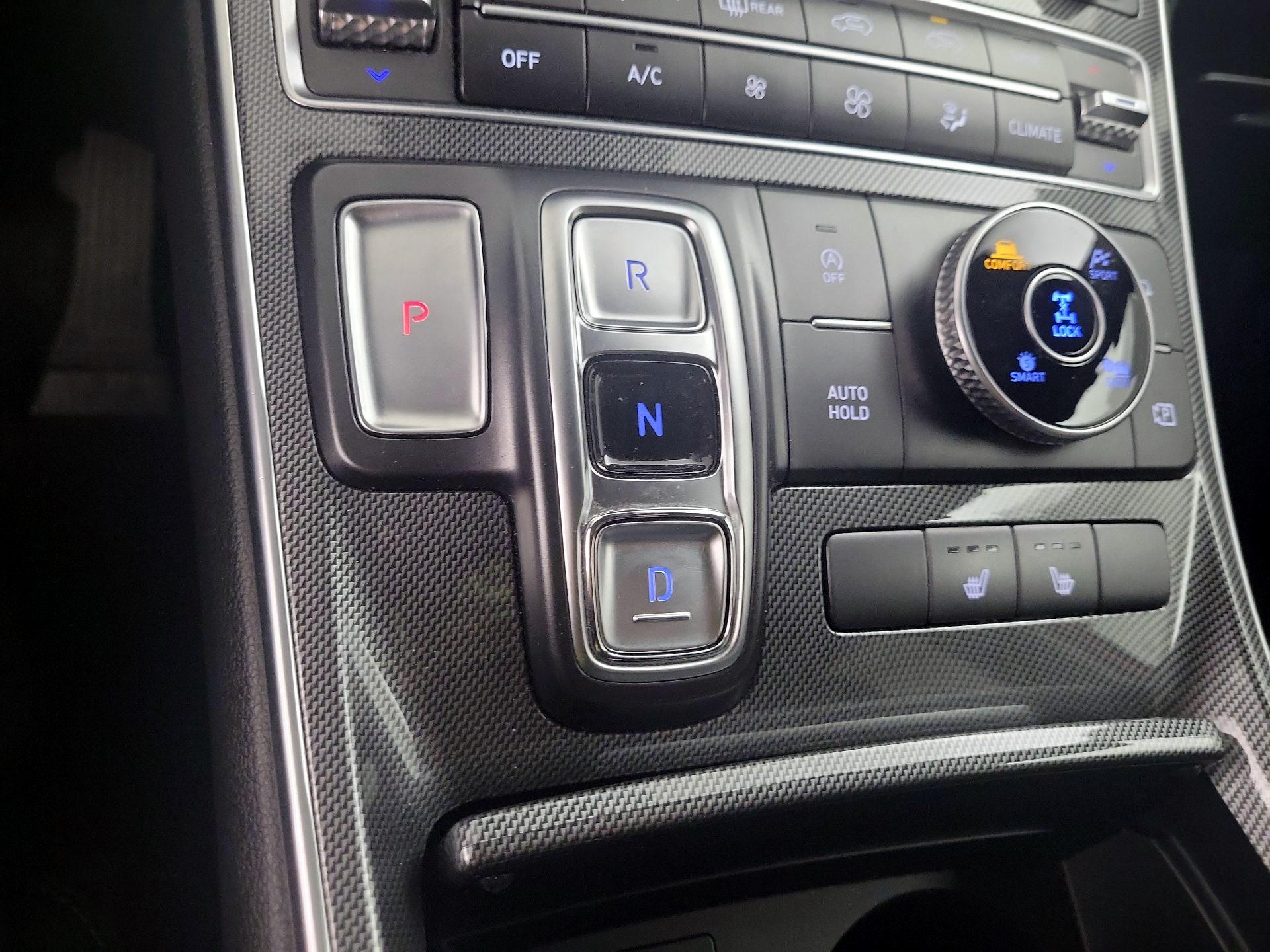 Thumbnail: 2023 Hyundai Santa Fe - 18