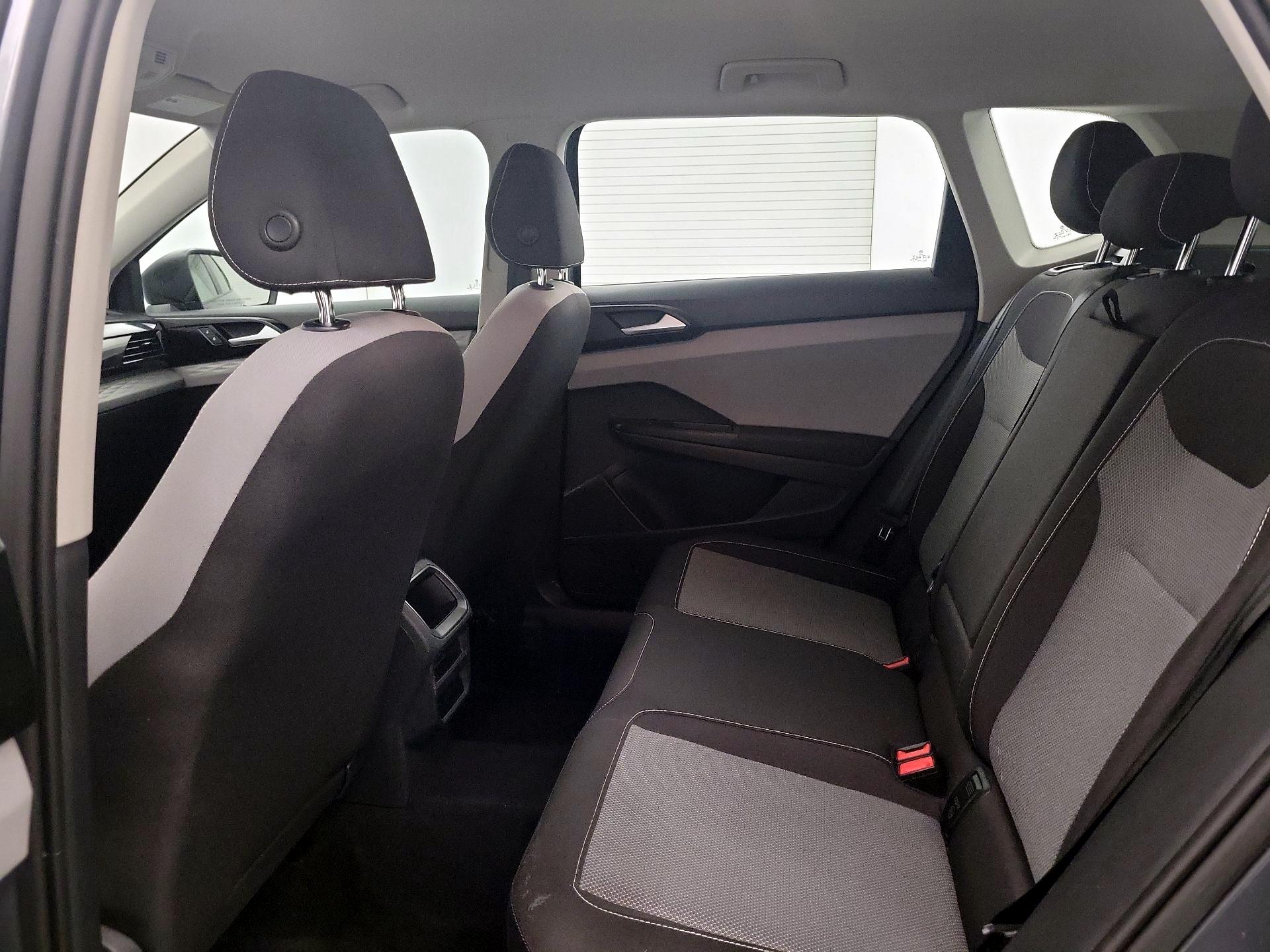 Thumbnail: 2023 Volkswagen Taos - 19