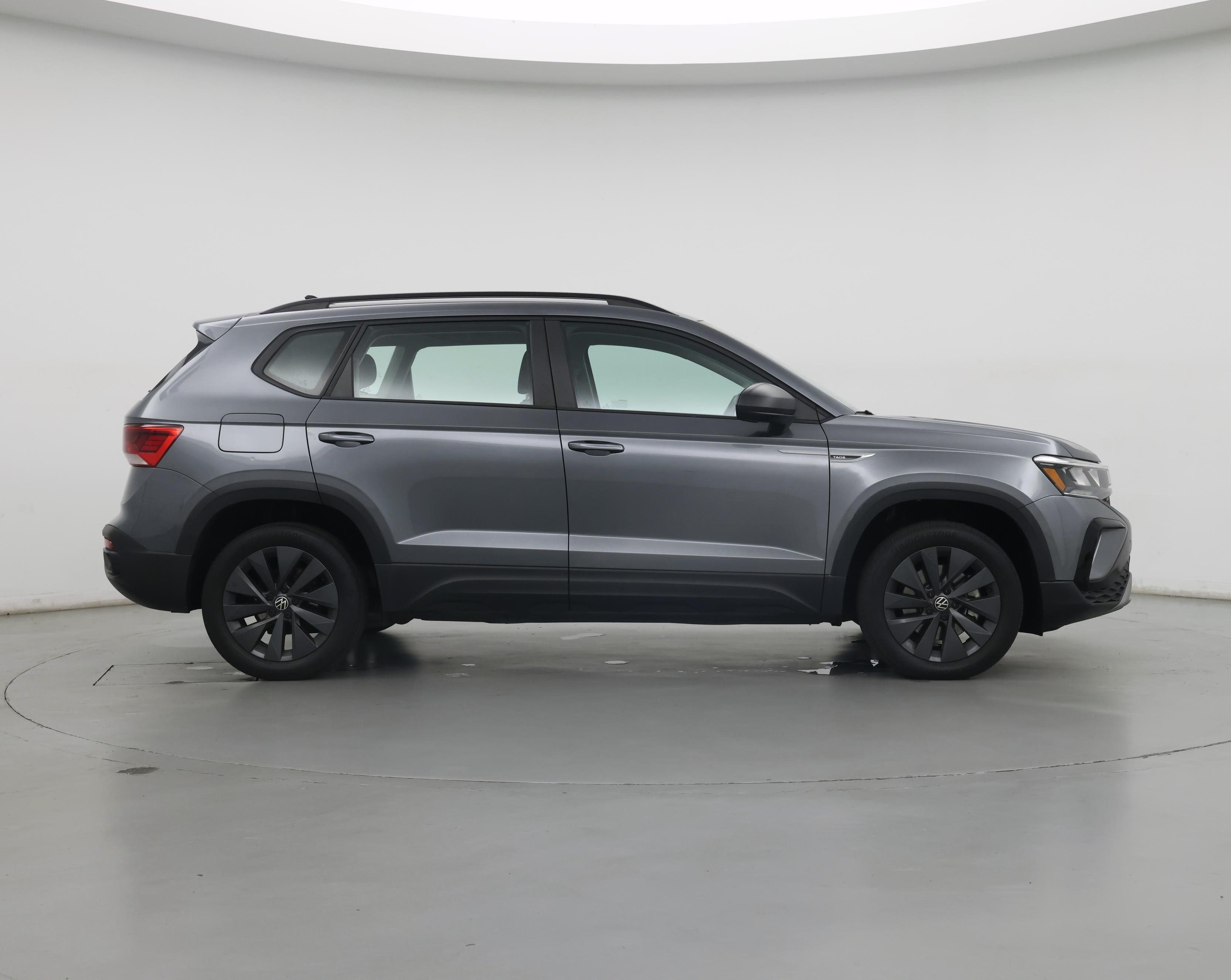 Thumbnail: 2023 Volkswagen Taos - 7