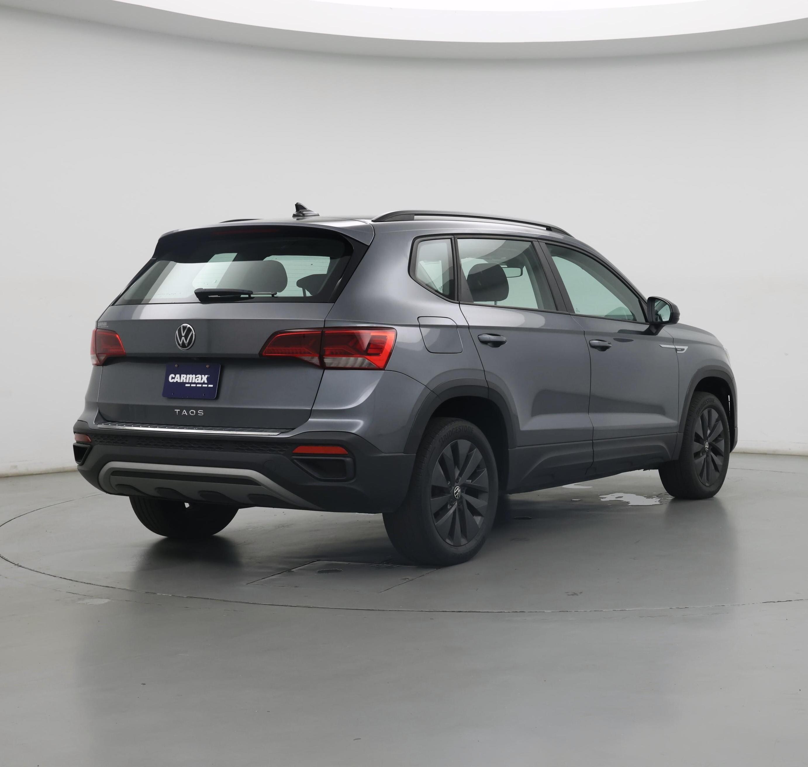 Thumbnail: 2023 Volkswagen Taos - 8