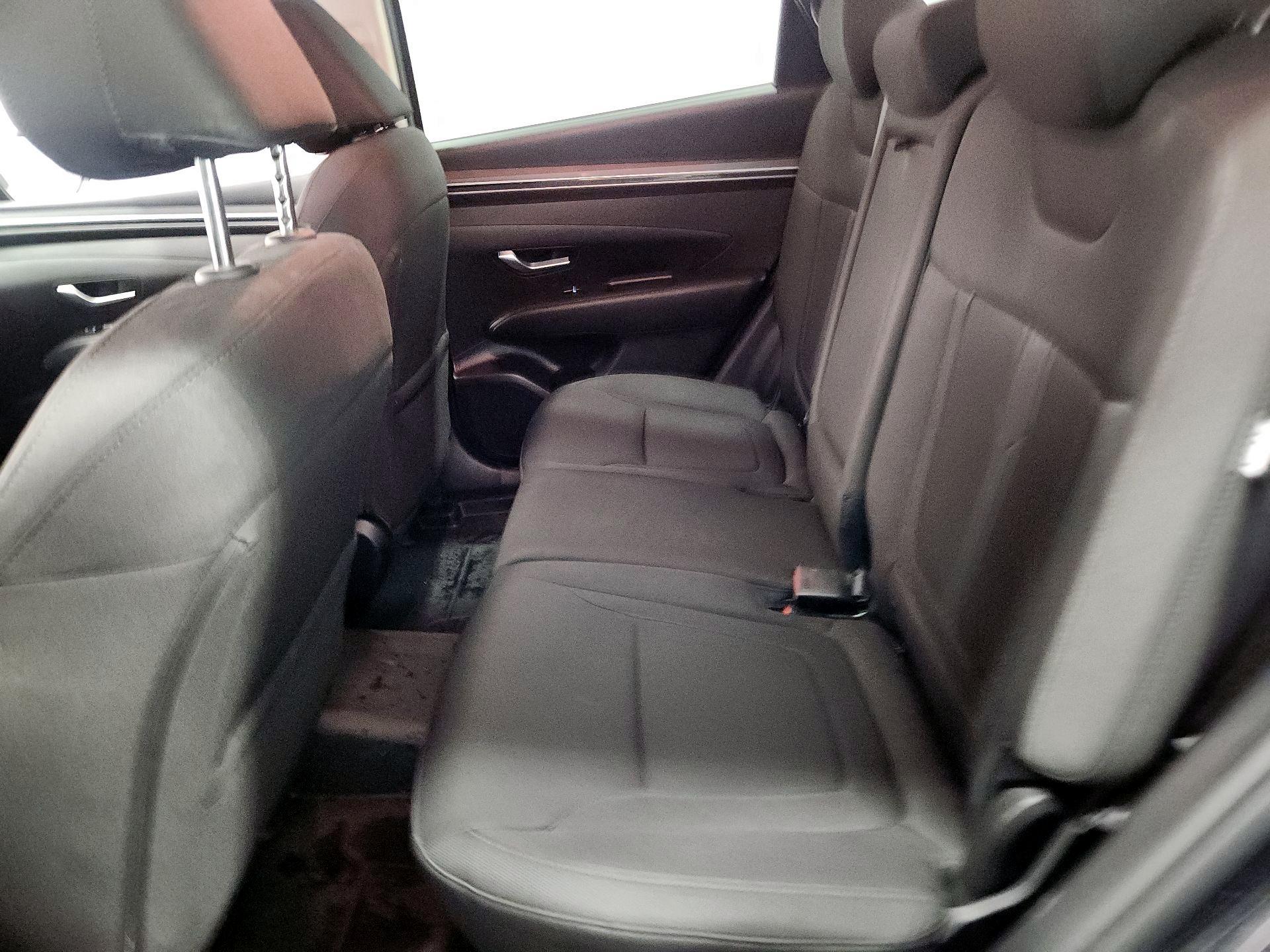 Thumbnail: 2024 Hyundai Tucson - 19