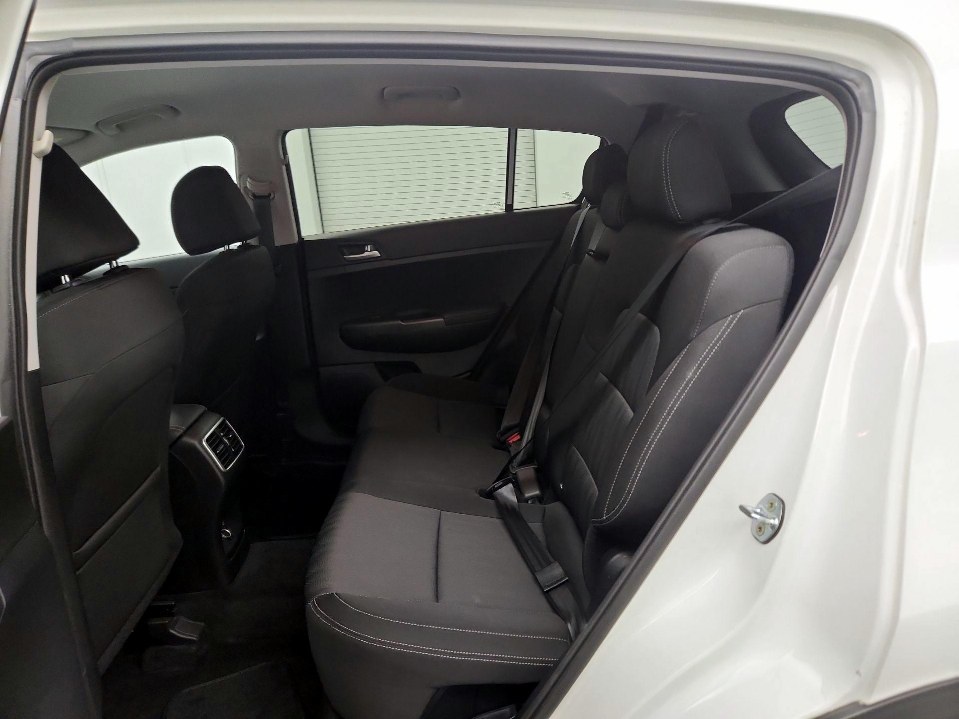 Thumbnail: 2021 Kia Sportage - 19