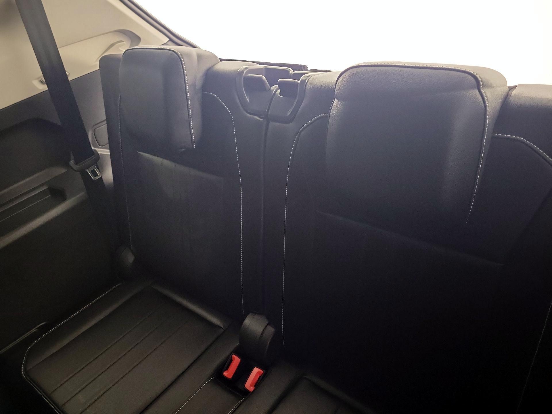 Thumbnail: 2024 Volkswagen Tiguan - 20