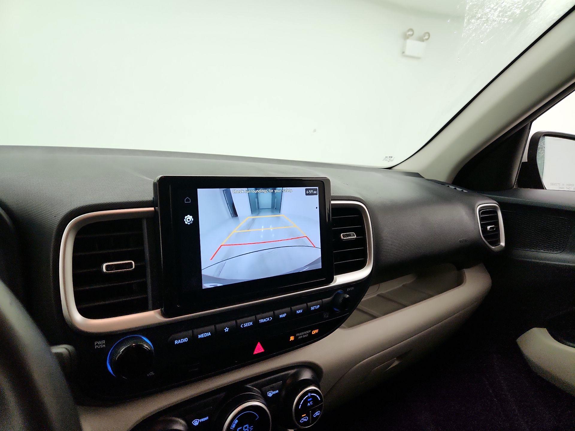 Thumbnail: 2024 Hyundai Venue - 15