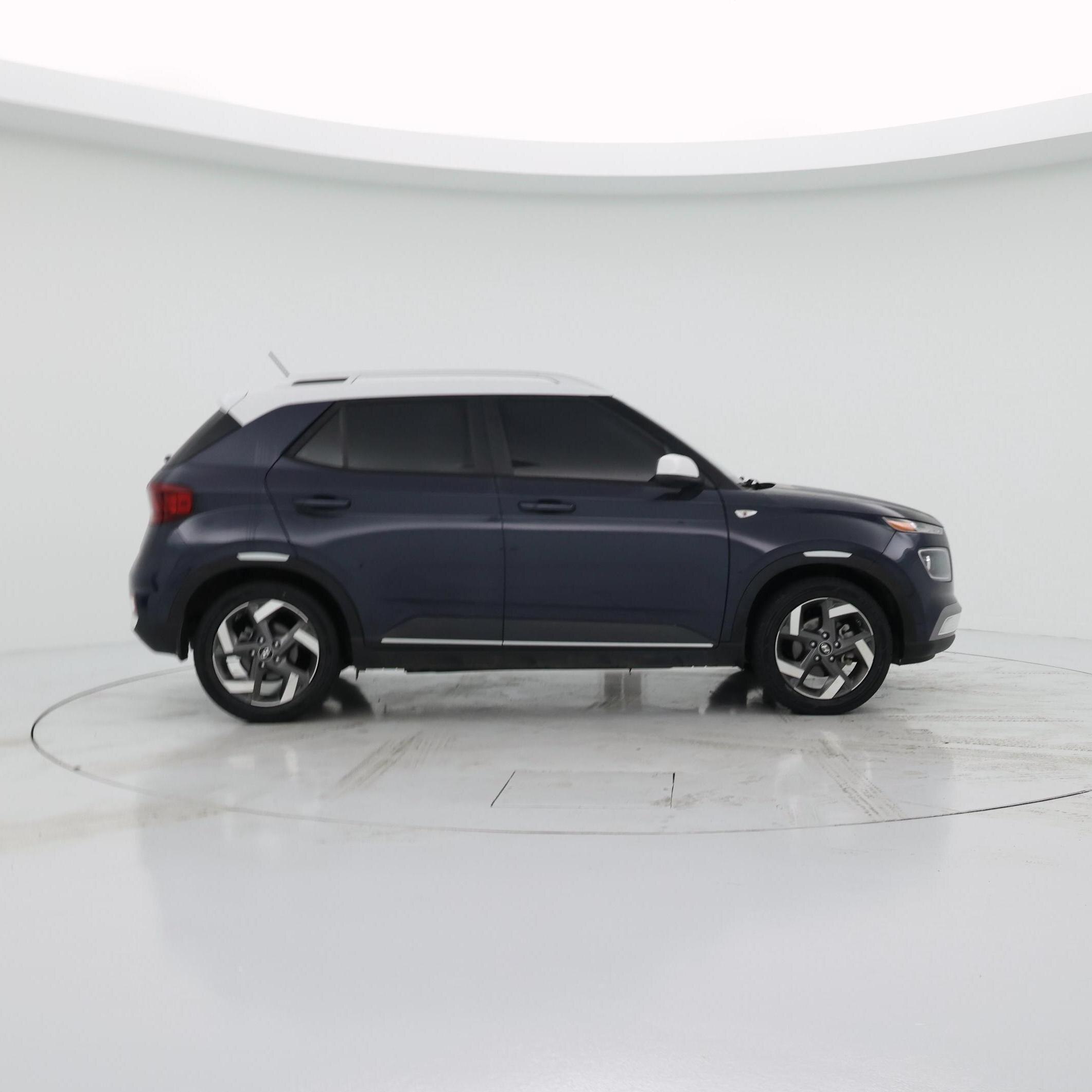 Thumbnail: 2024 Hyundai Venue - 7