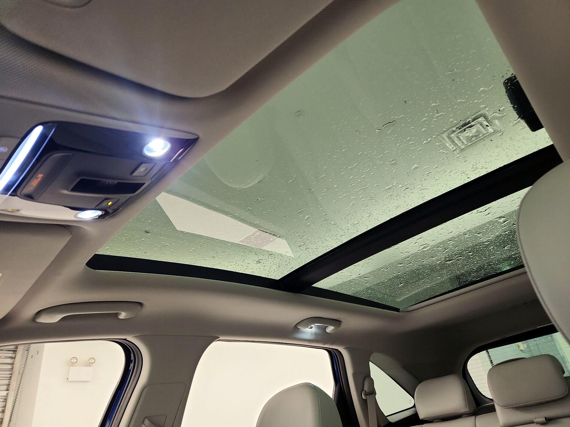 Thumbnail: 2023 Kia Sorento - 20