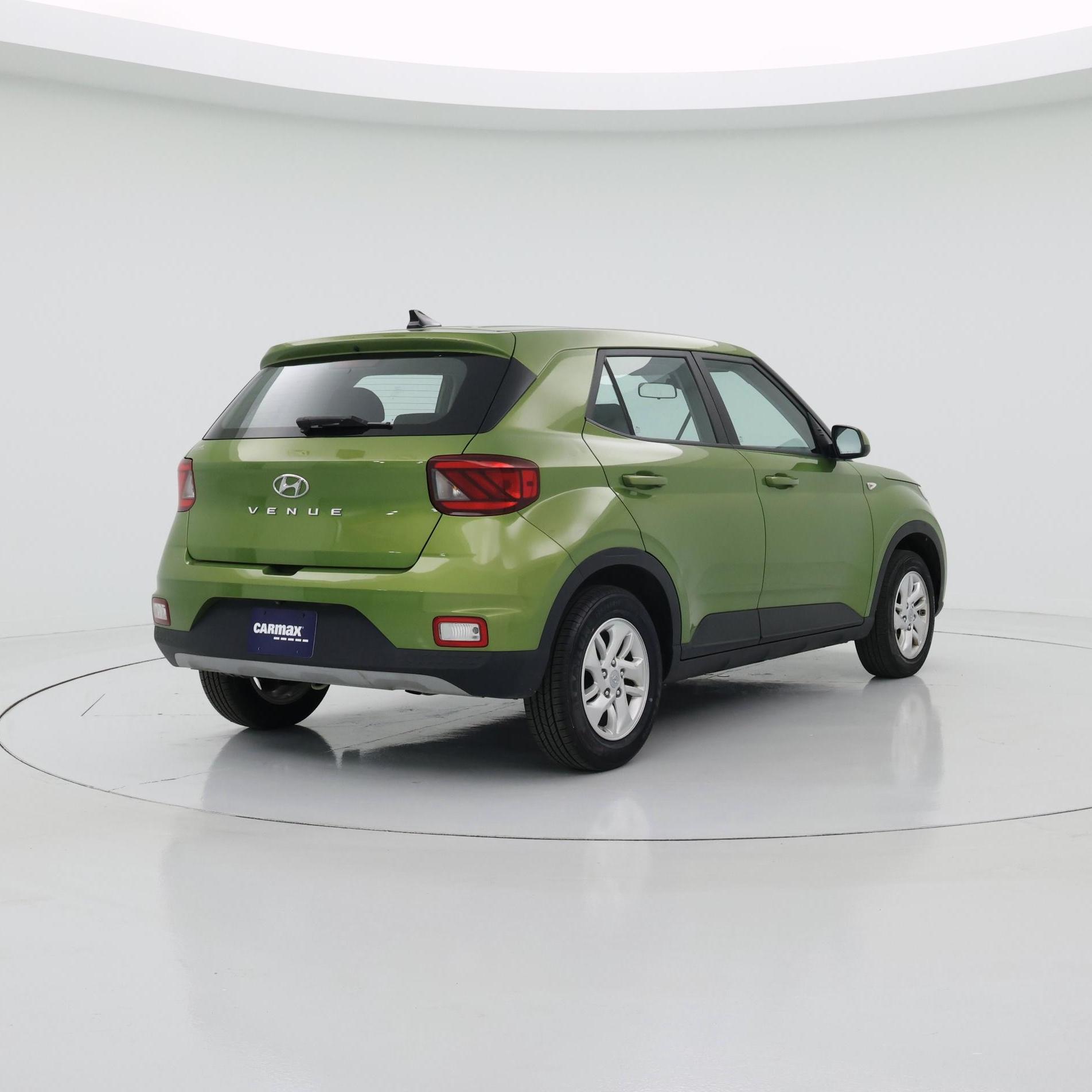 Thumbnail: 2022 Hyundai Venue - 8