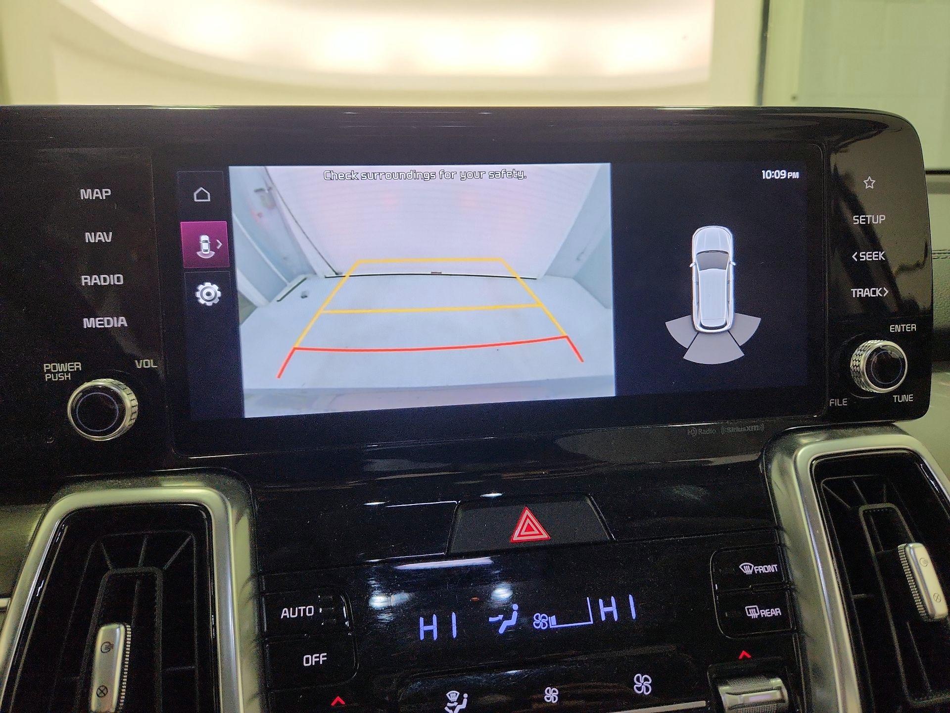 Thumbnail: 2023 Kia Sorento - 14