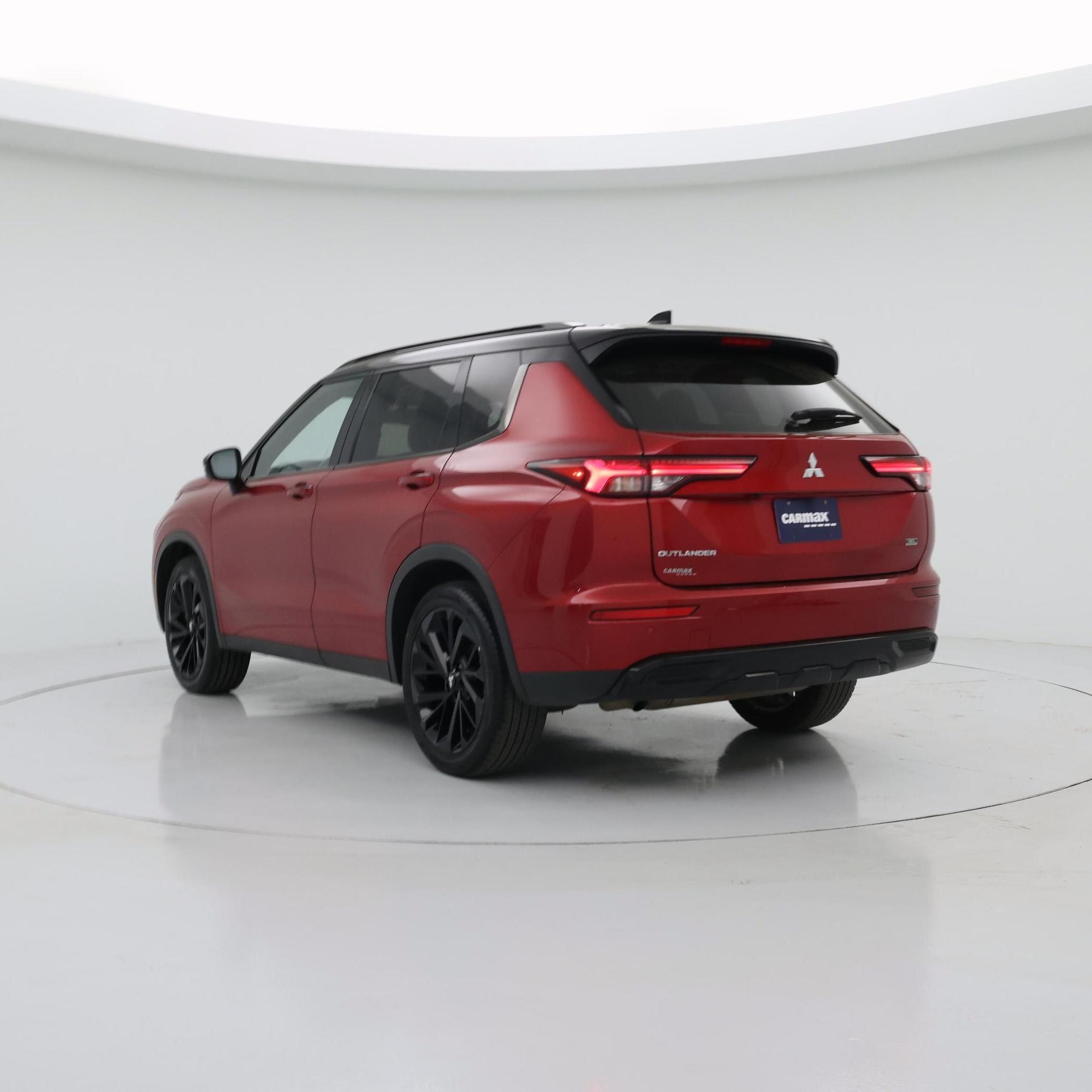 Thumbnail: 2024 Mitsubishi Outlander - 2