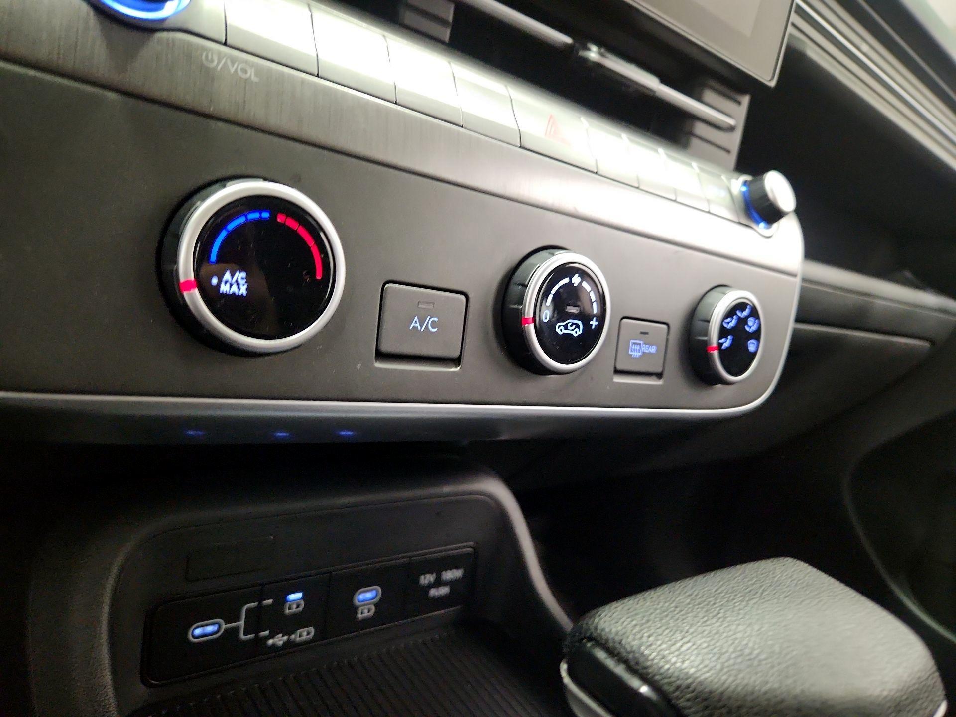 Thumbnail: 2025 Hyundai Kona - 16