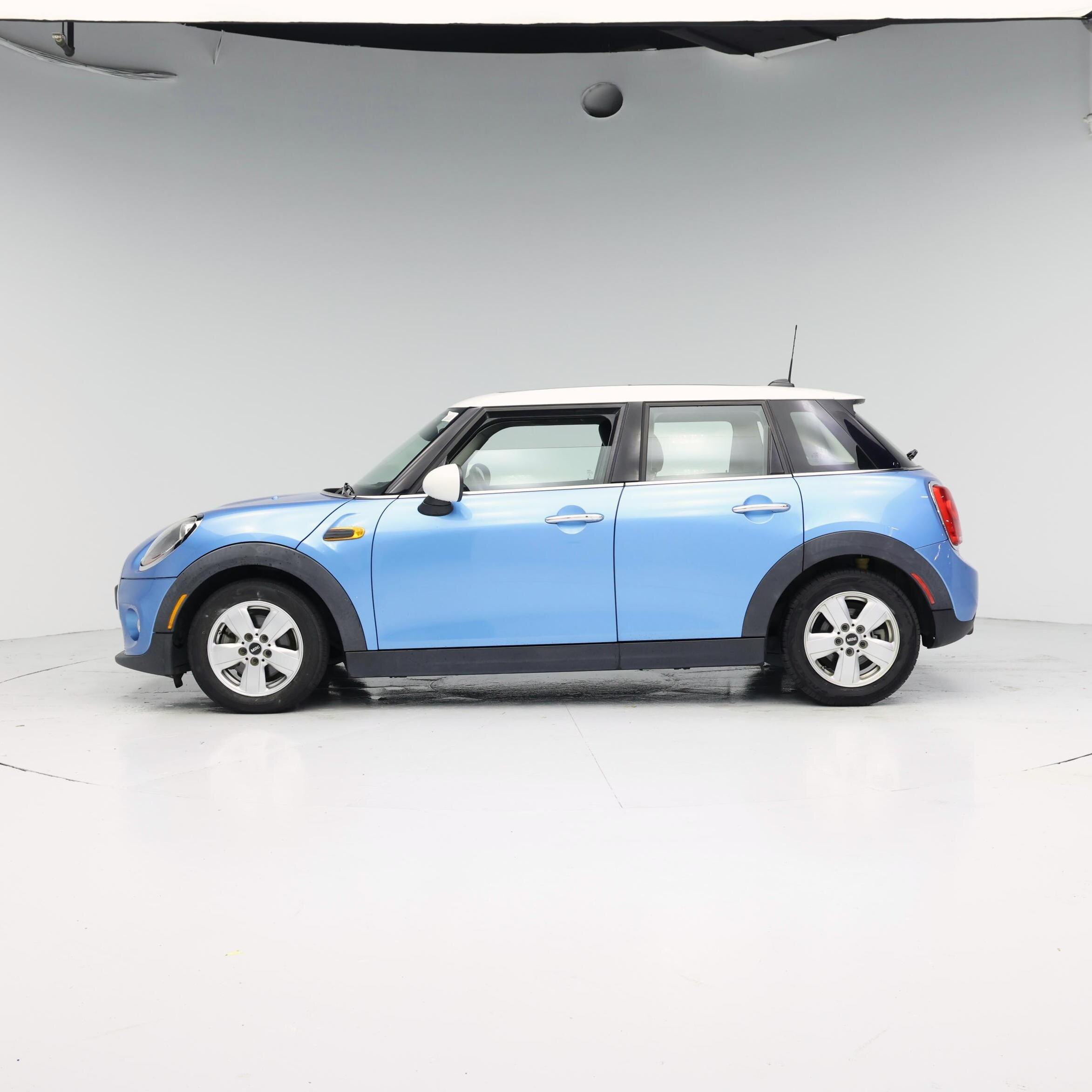 Thumbnail: 2015 MINI Cooper Hardtop - 3