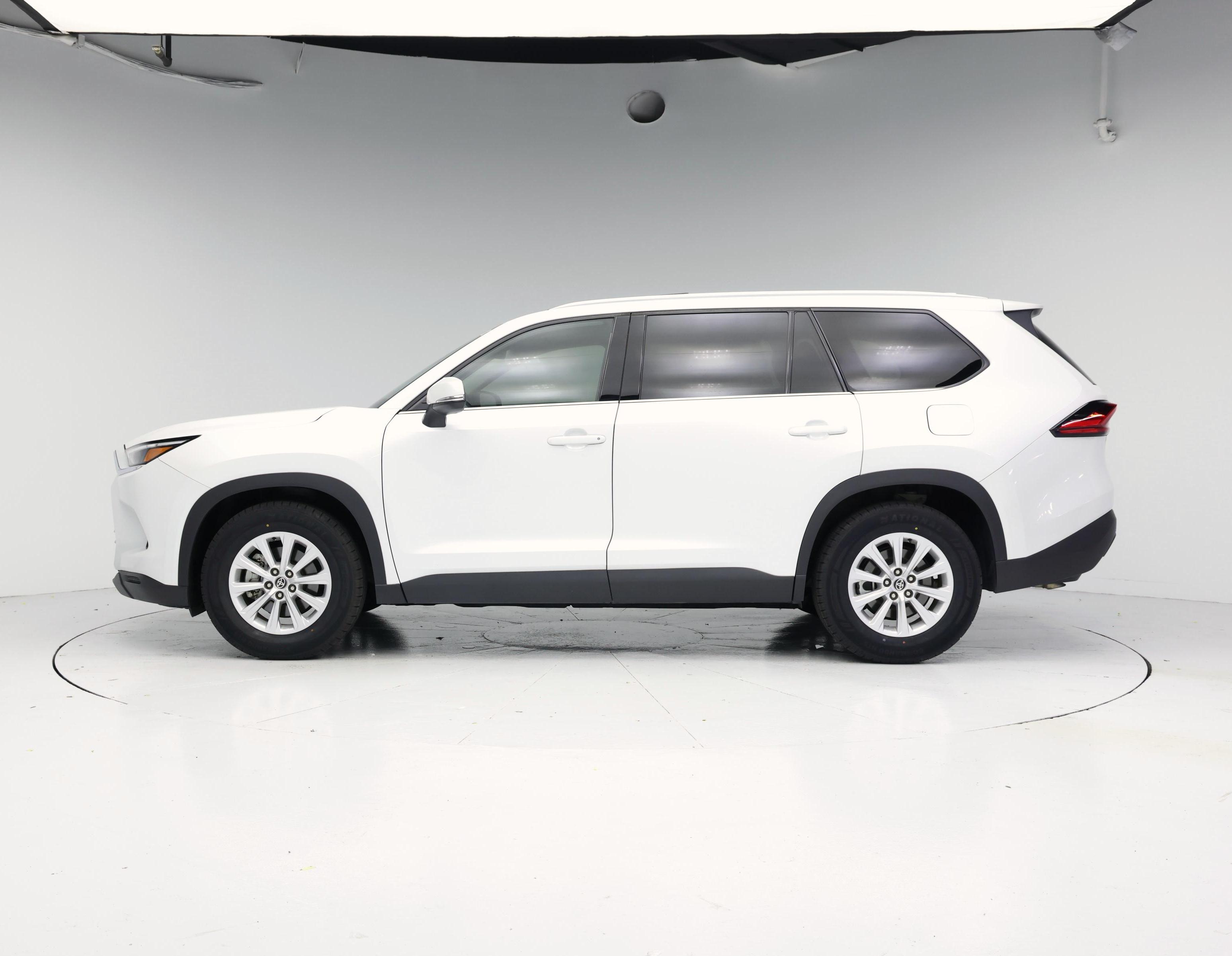 Thumbnail: 2024 Toyota Grand Highlander - 3