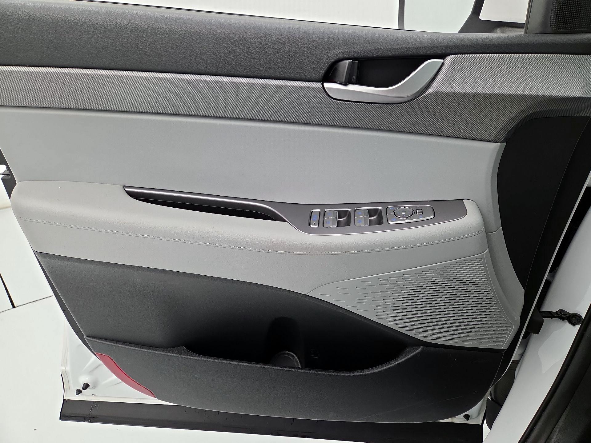 Thumbnail: 2025 Hyundai Palisade - 12