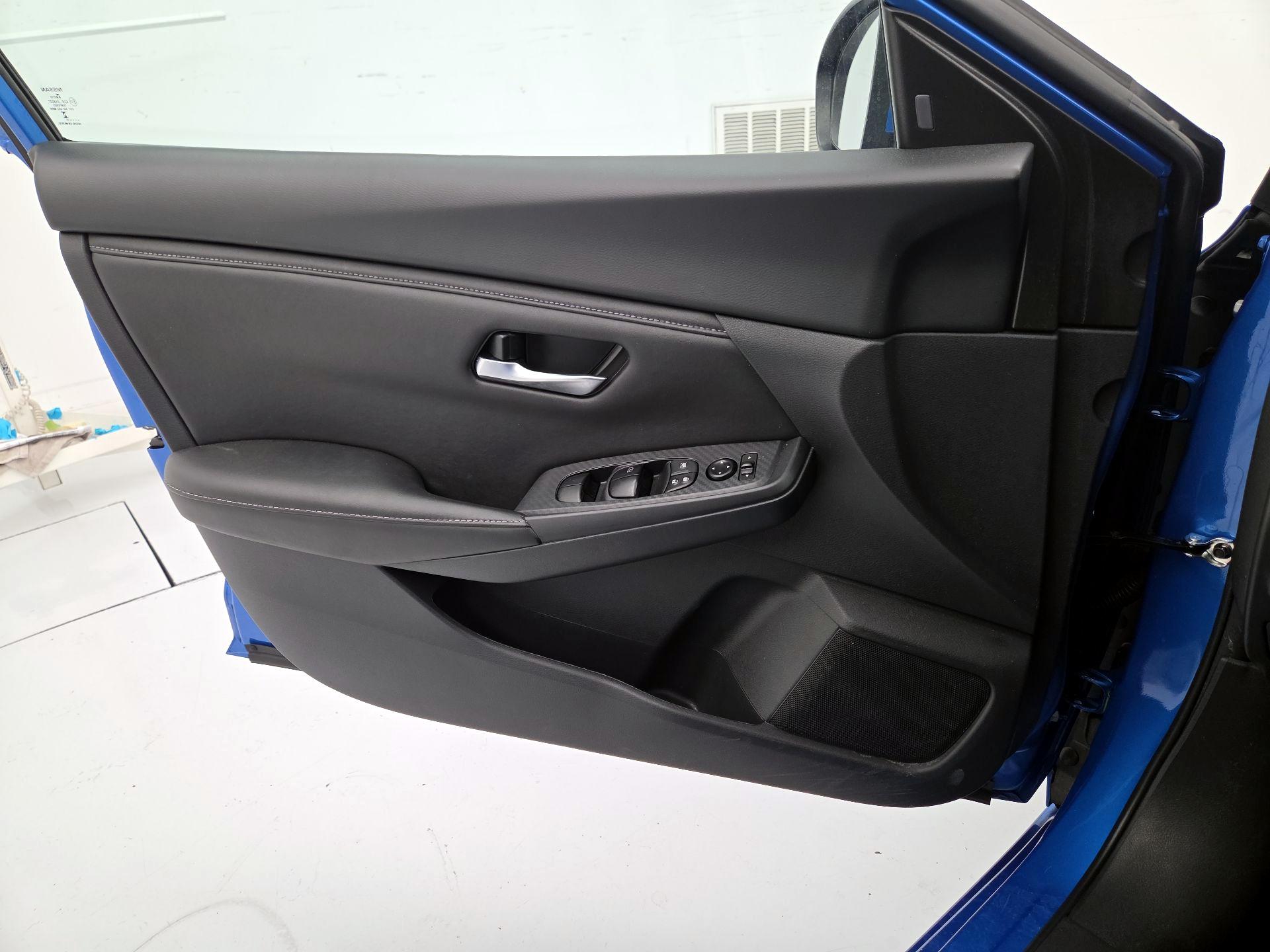 Thumbnail: 2025 Nissan Sentra - 12