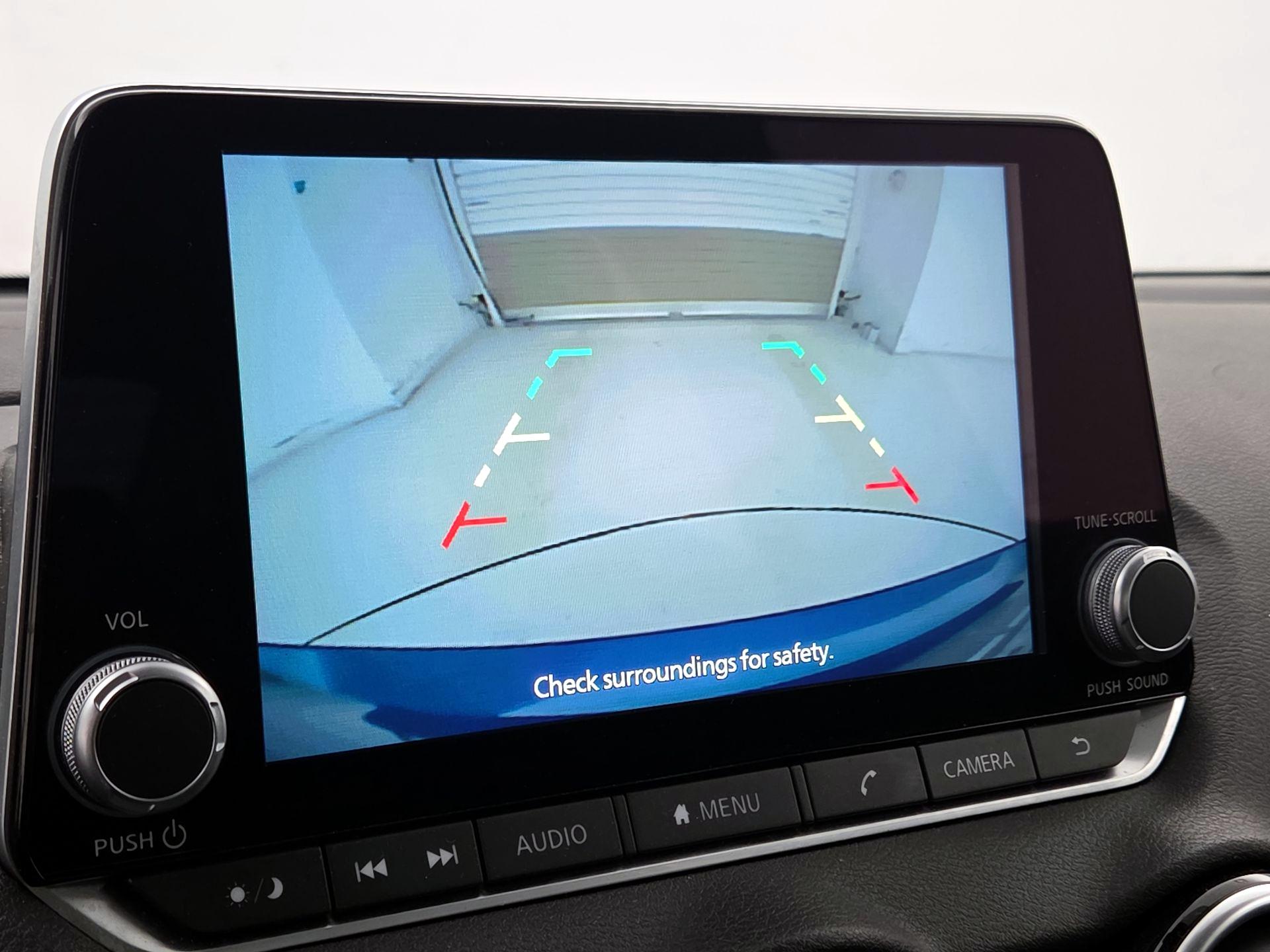 Thumbnail: 2025 Nissan Sentra - 14