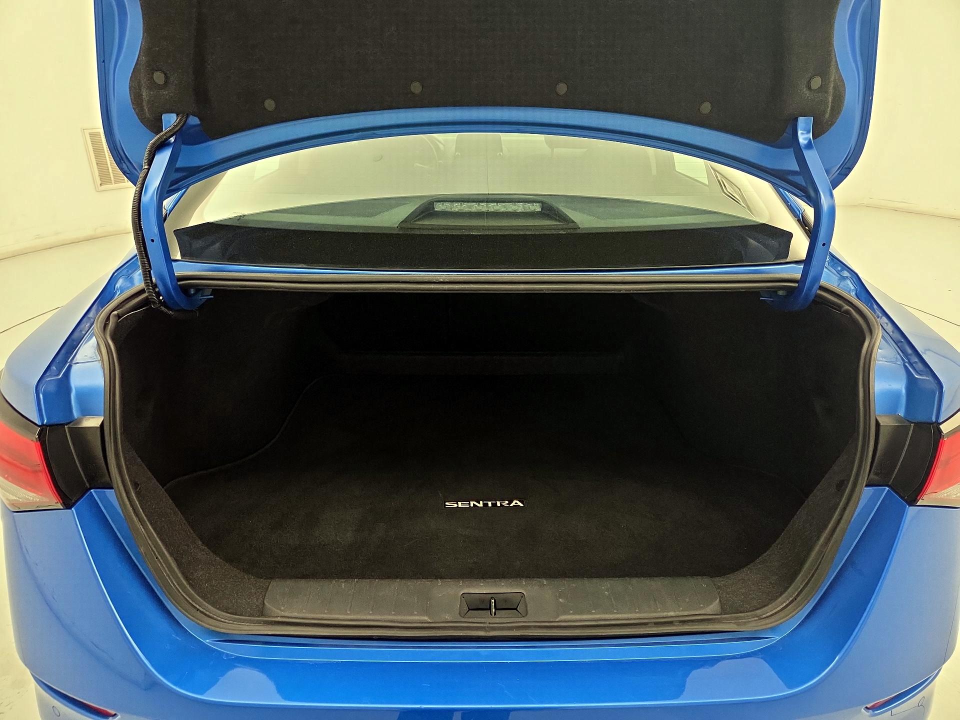 Thumbnail: 2025 Nissan Sentra - 20