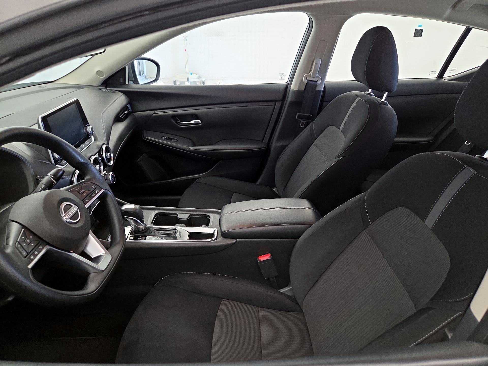 Thumbnail: 2025 Nissan Sentra - 11